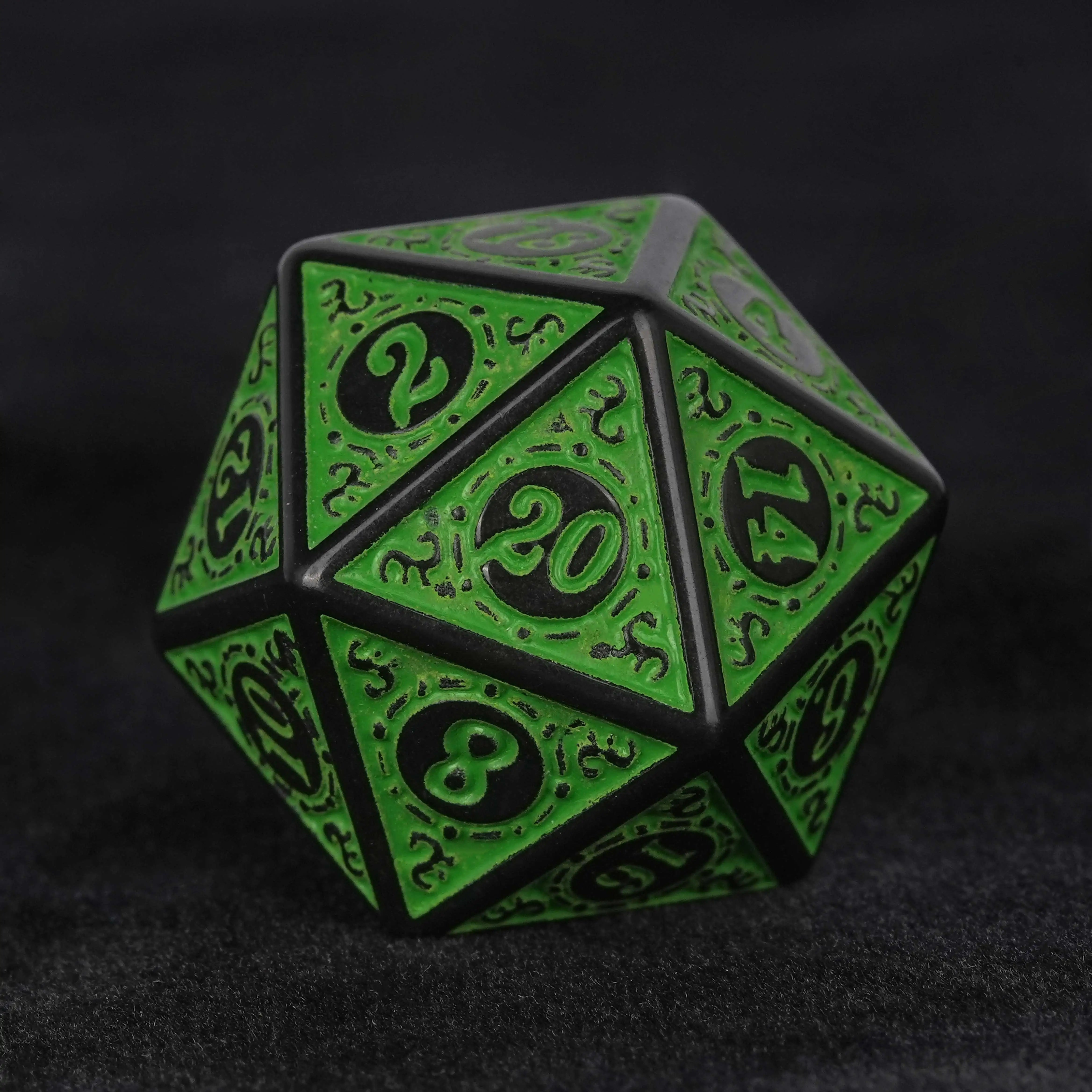 Green Magic Pattern Acrylic DND D20 Dice | Bear Dice