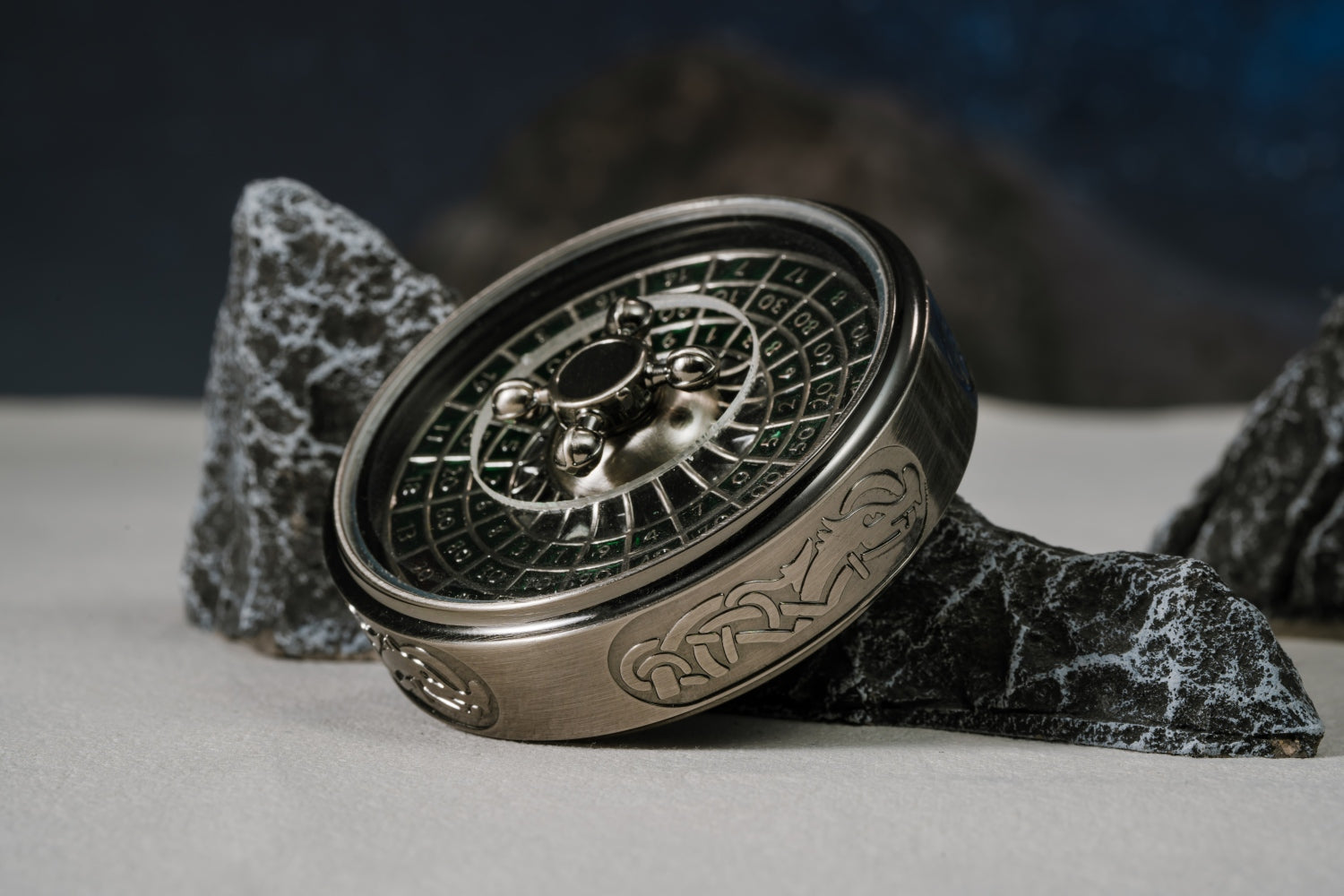 Dice Spinner — Multi-Functional Metal Wheel of Fortune DND Dice Spinner