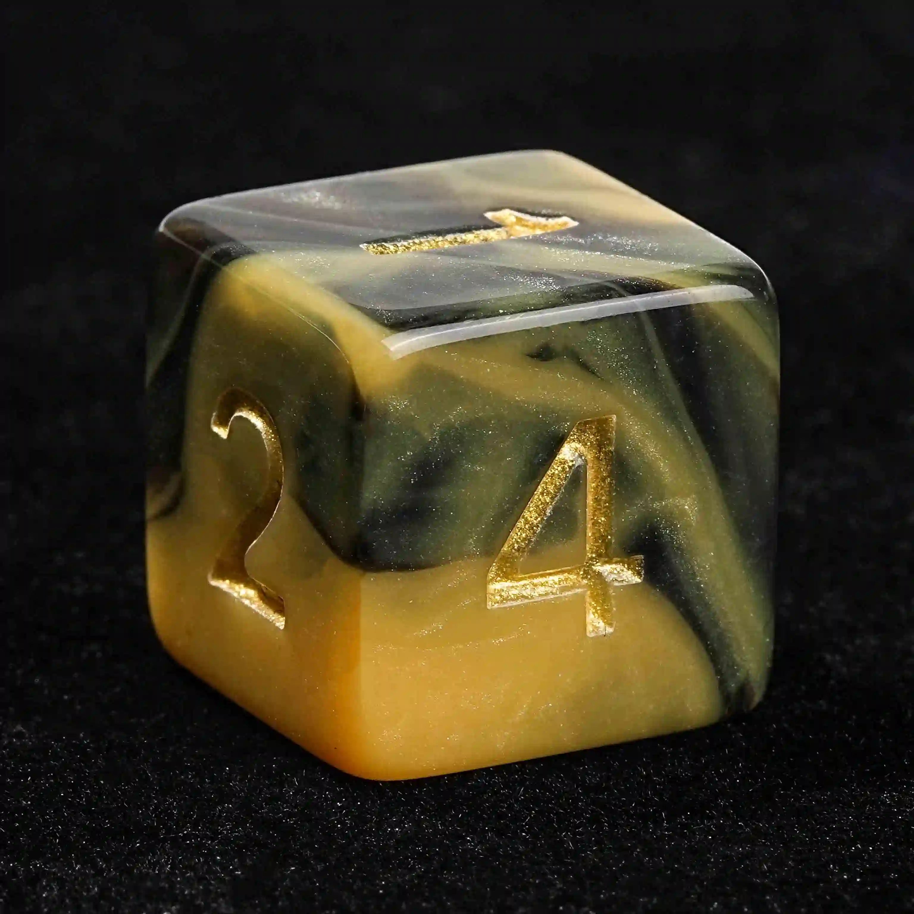Black Gold Swirl Acrylic DND D6 Dice | Bear Dice
