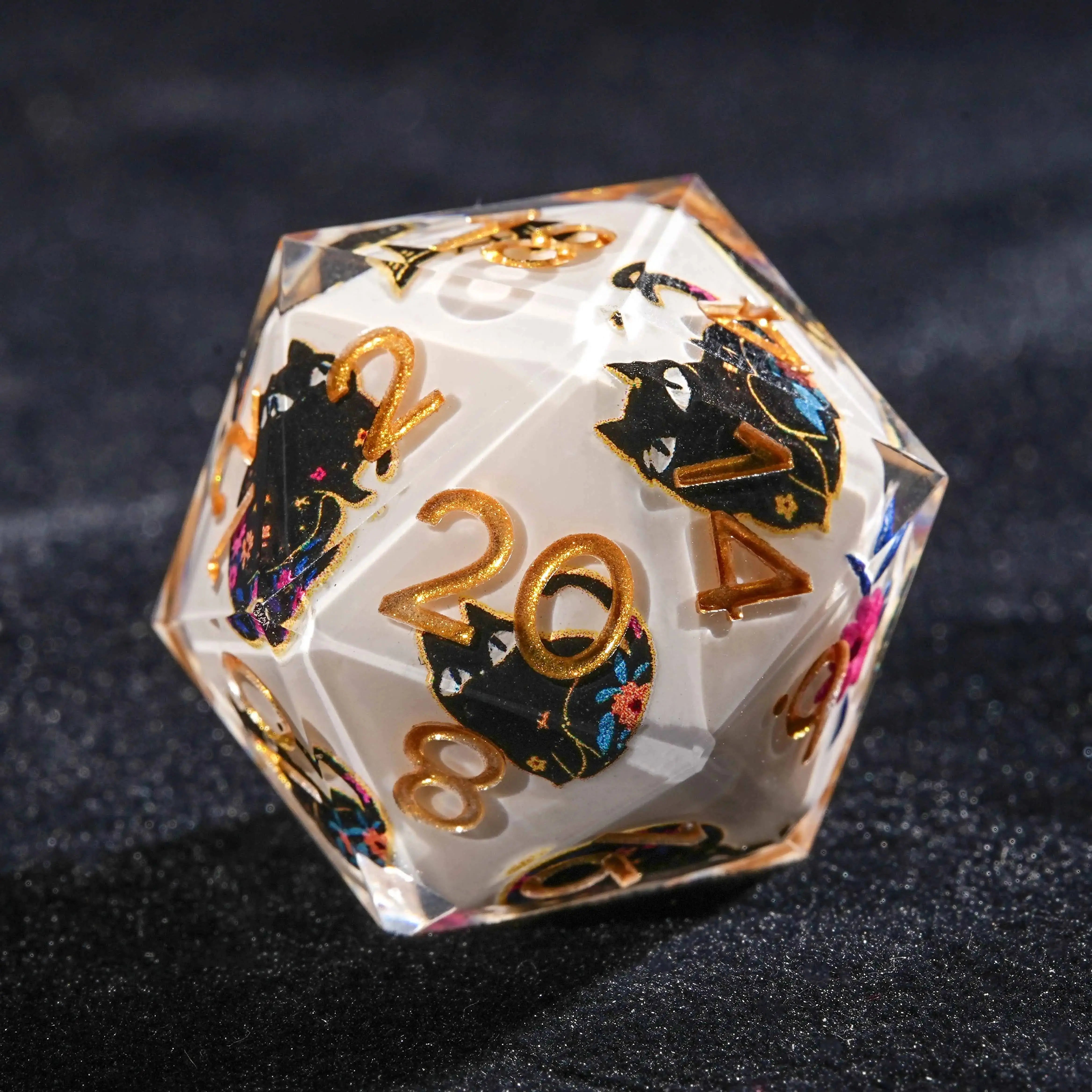 Egyptian Pharaoh Flowers Black Cat White Resin Sharp Edge DND D20 Dice + Gold Font | Bear Dice