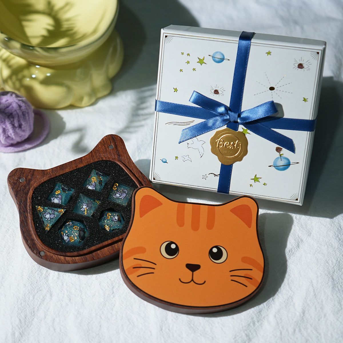 Cat-Themed Dice Lucky Gift Box — The Perfect Present for D&D Players and Cat Lovers