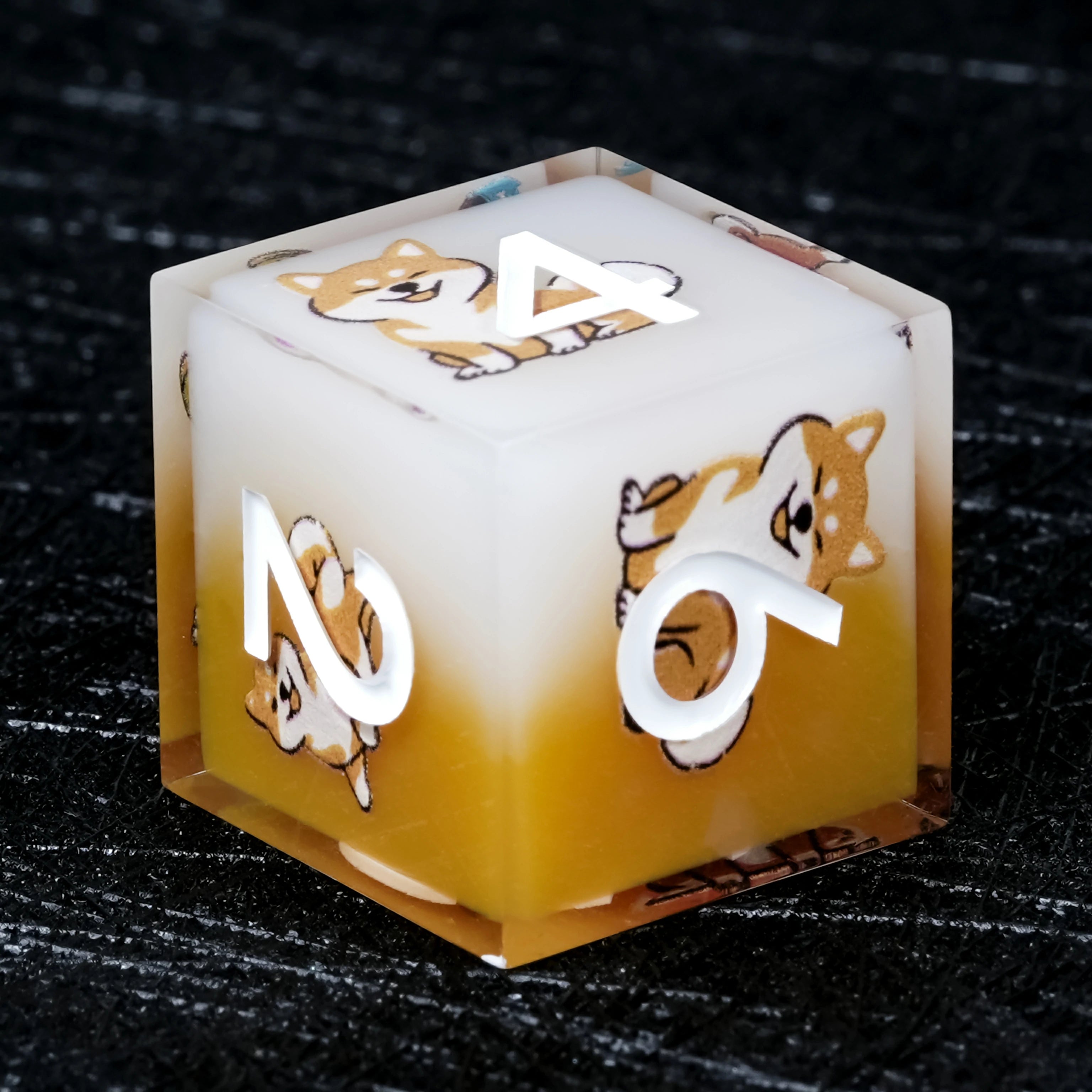Shiba Inu Yellow & White Resin Dice Set | Gold Numbers DND RPG Polyhedral Dice