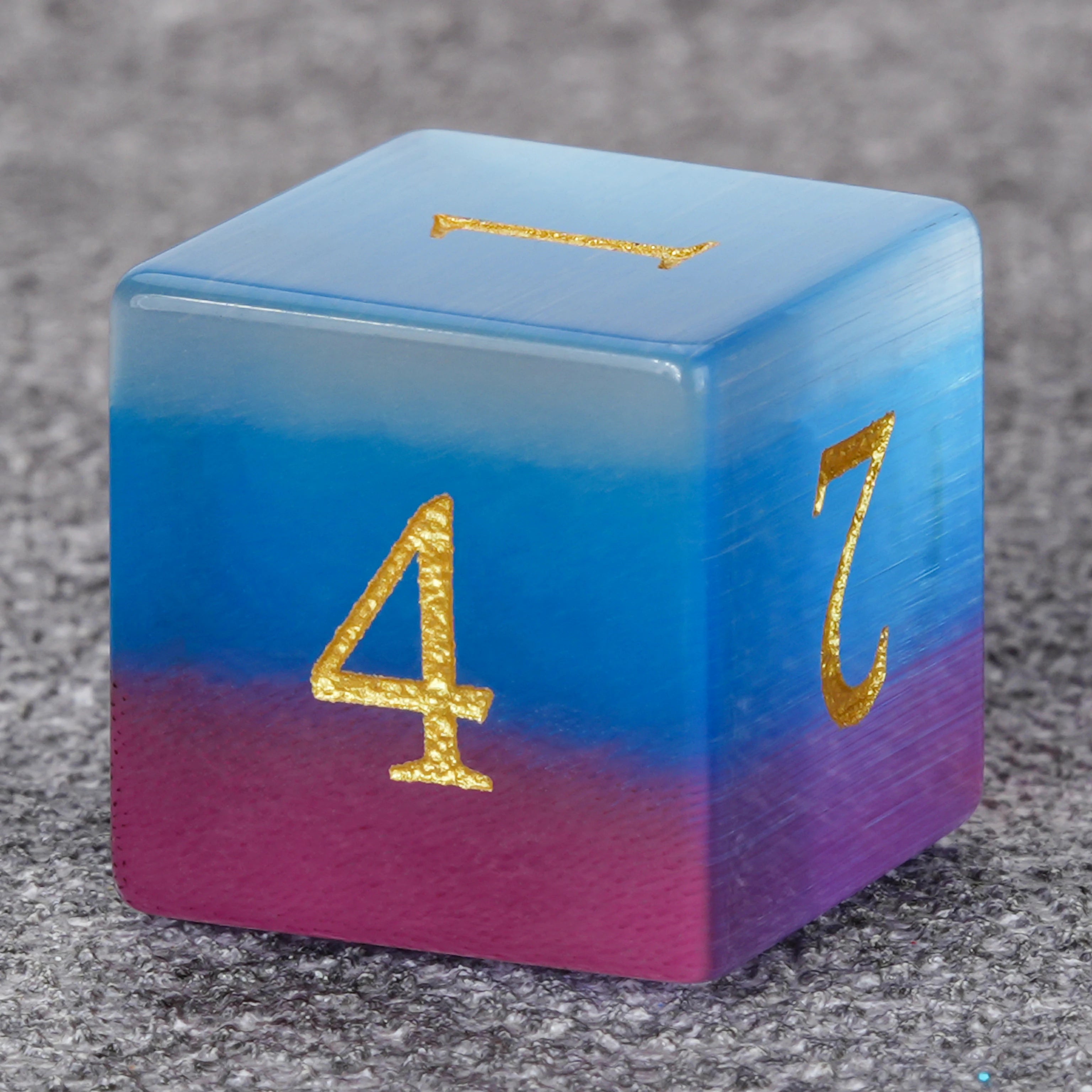 Pink-Aquamarine Cat's Eye Gemstone Dice Set