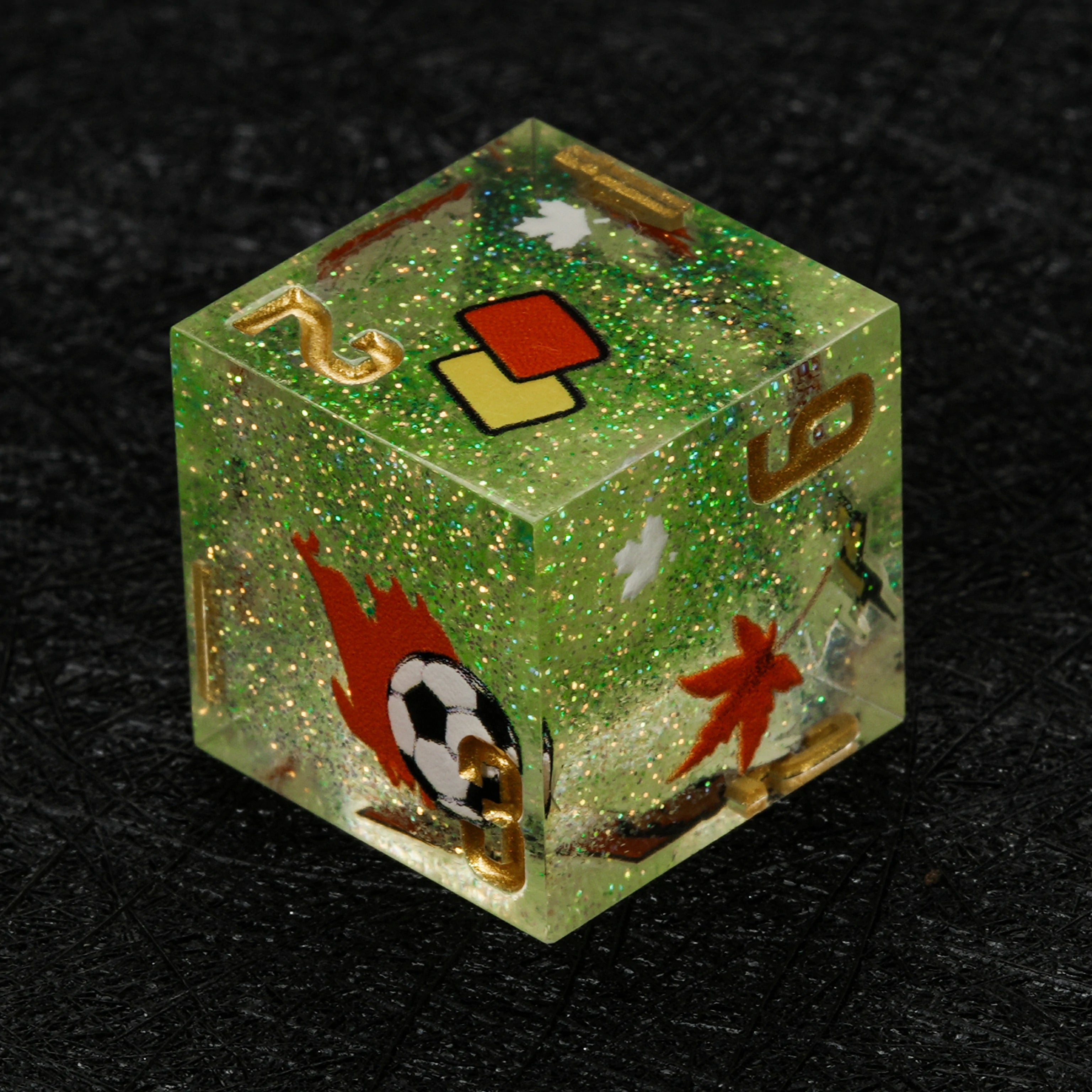 Canada Soccer DND Dice Set – World Cup Green Glitter Resin Dice for RPG