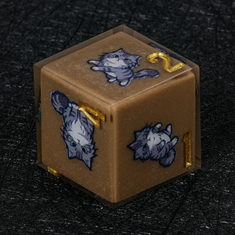 Kickstarter Dice — Maine Coon Cat Polyhedral DND Resin Dice Set