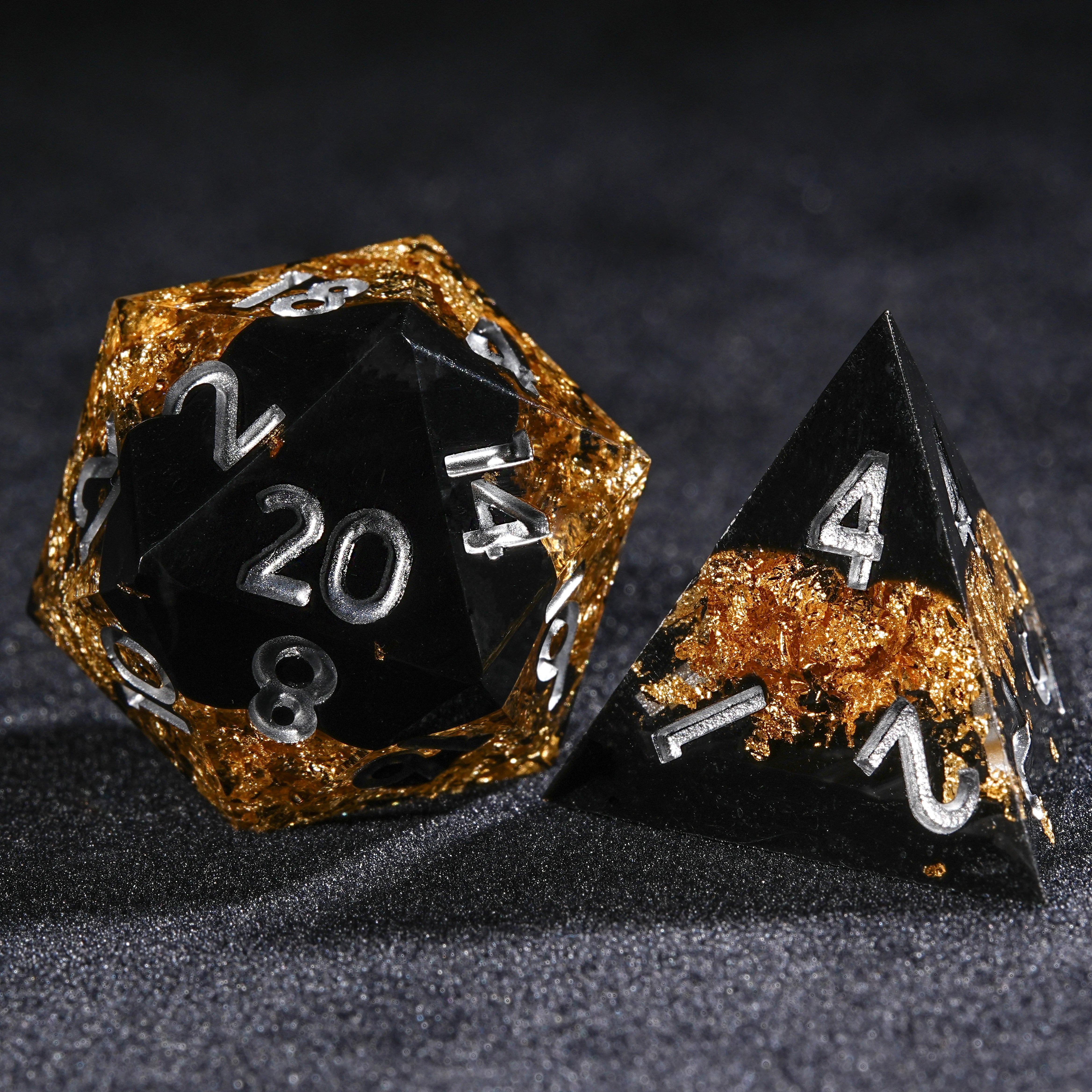 Black Gold Glory - Resin DND d20 Dice
+ D4 Dice + Silver Font | Bear Dice