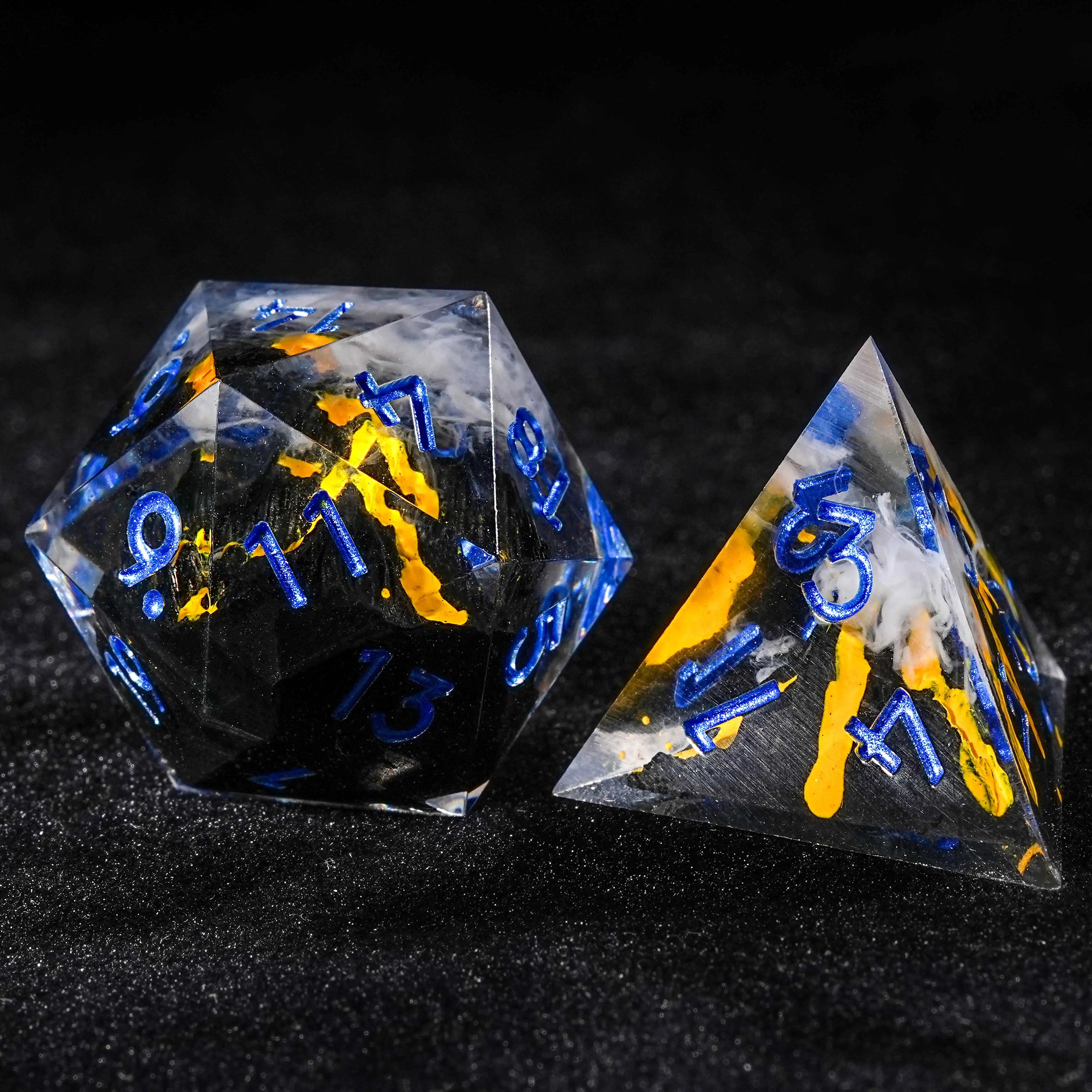 Creative Unique - Yellow Lava Resin DND D20 Dice +D4 Dice + Blue Numbers | Bear Dice