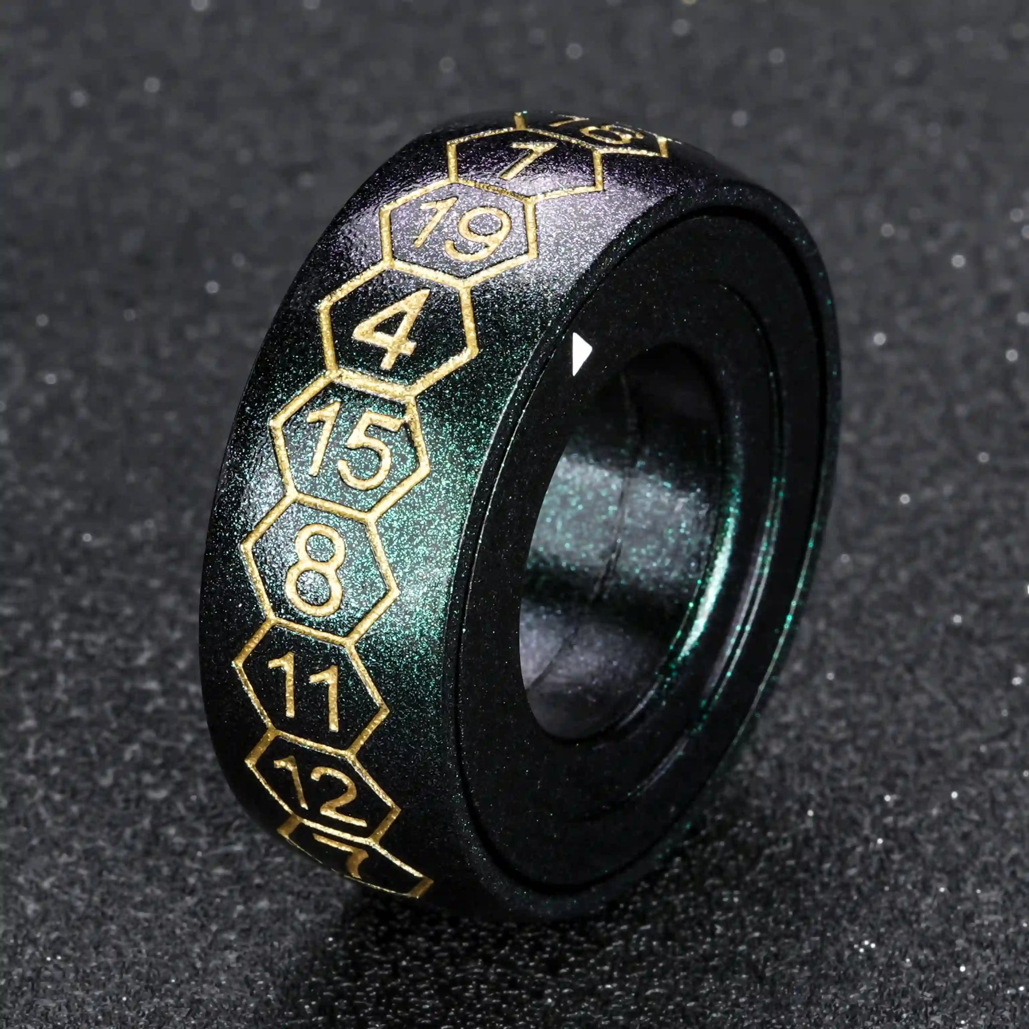 Cool gradient green metallic fingertip rotating D20 dice ring, gold numbers | Bear Dice