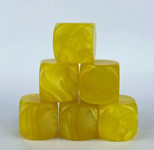 Customizable personalized yellow swirl acrylic D6 dice, can be engraved with personalized designs, text, symbols, etc.- Bear Dice