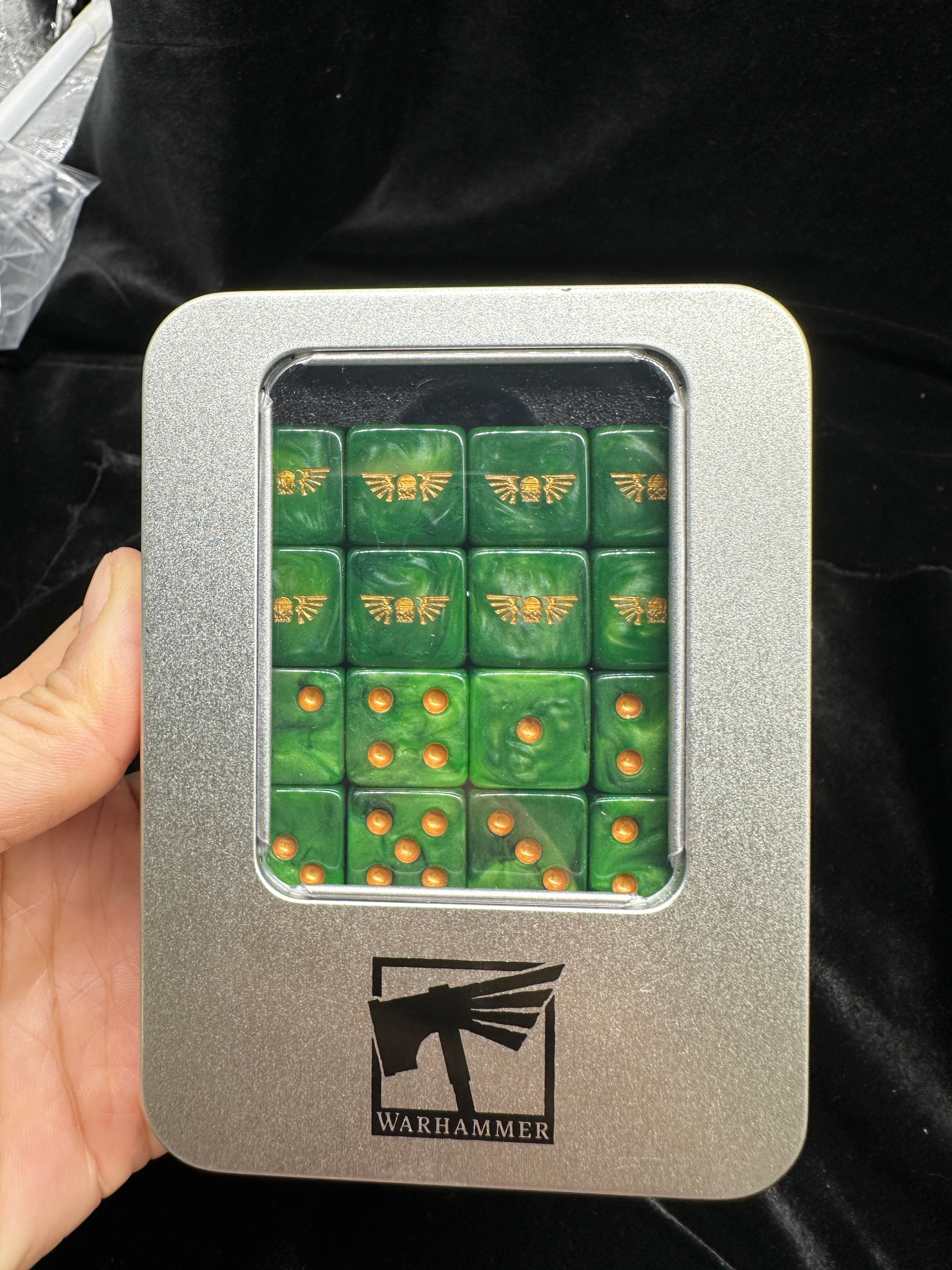 Warhammer 40K Space Marines Green Pearlescent Acrylic D6 Dice