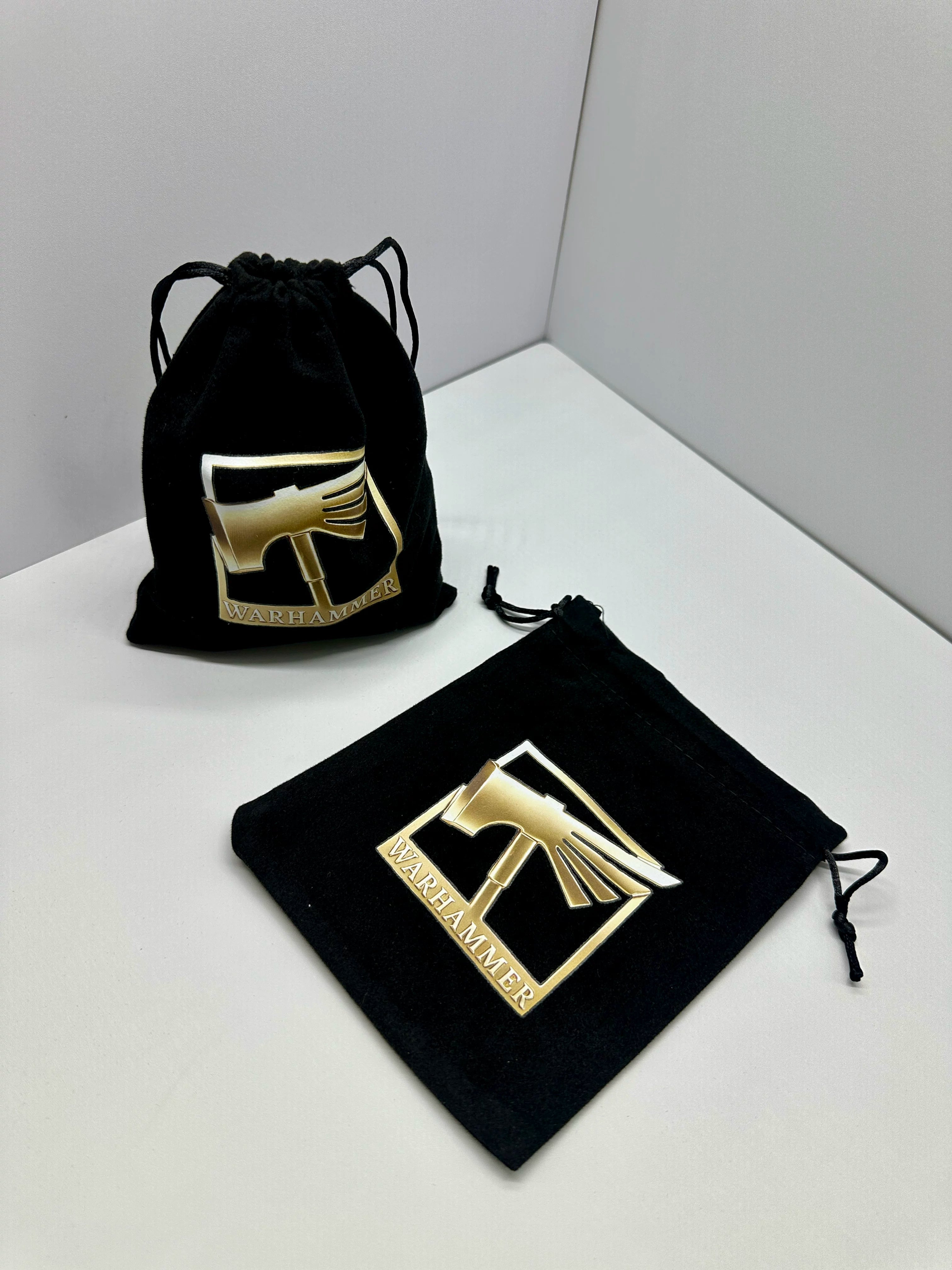 Warhammer merchandise logo, Warhammer drawstring velvet bag, accessory bag, drawstring bag, Warhammer dice storage bag