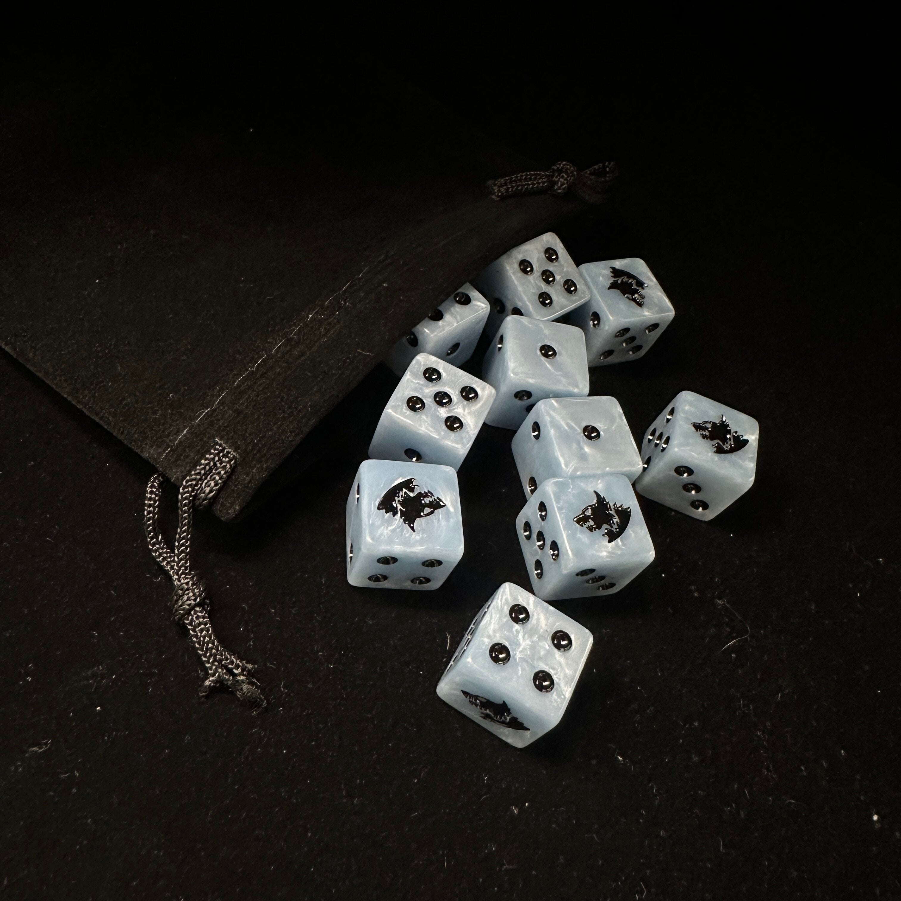 Warhammer 40K Space Wolves Ice Blue Pearl Acrylic D6 Dice Set