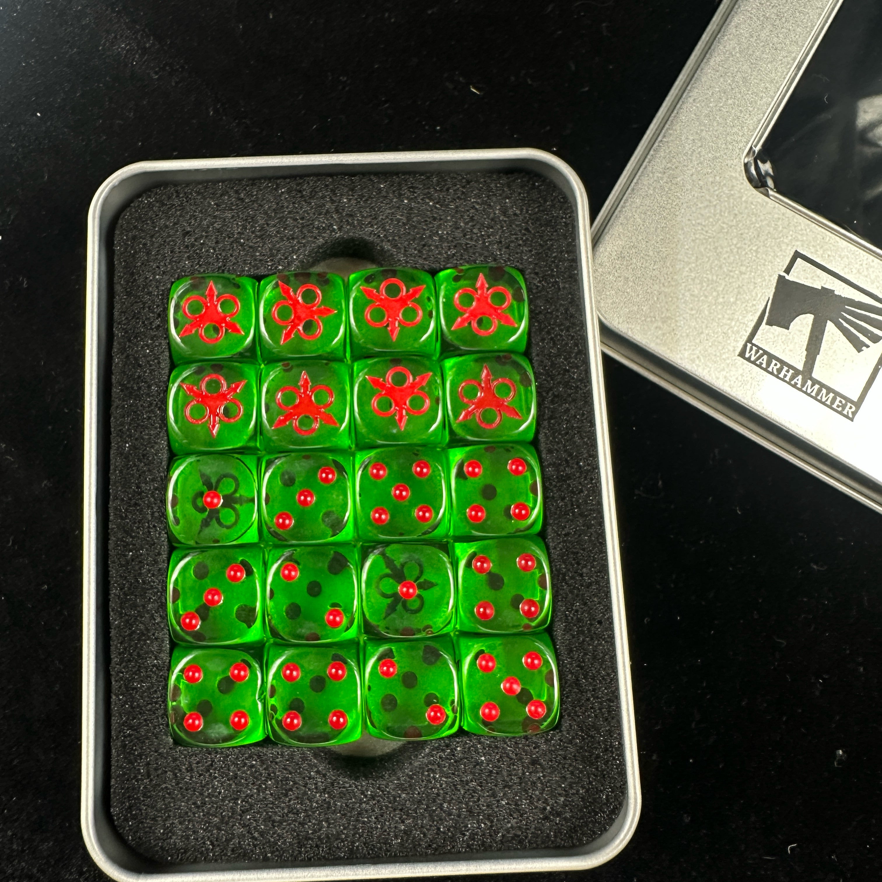 Warhammer 40K Nurgle Chaos Mark Green Acrylic D6 Dice