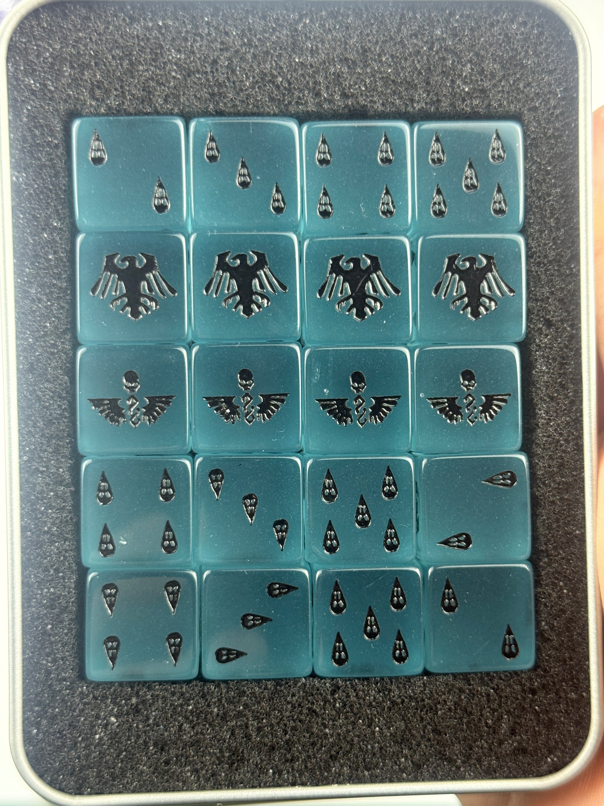 Warhammer 40K Raven Guard Dice – Sky Blue Acrylic D6 Set for Tabletop Gaming