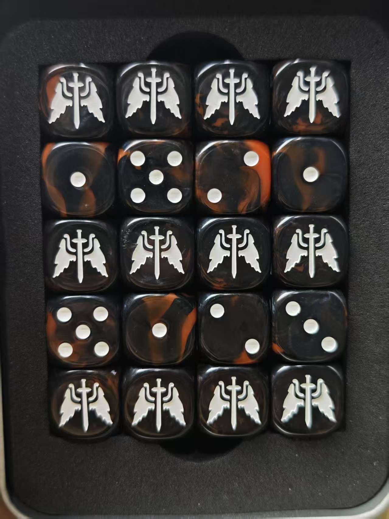 Warhammer 40K Dark Angels Acrylic D6 Dice | Black Purple Marble Gaming Dice