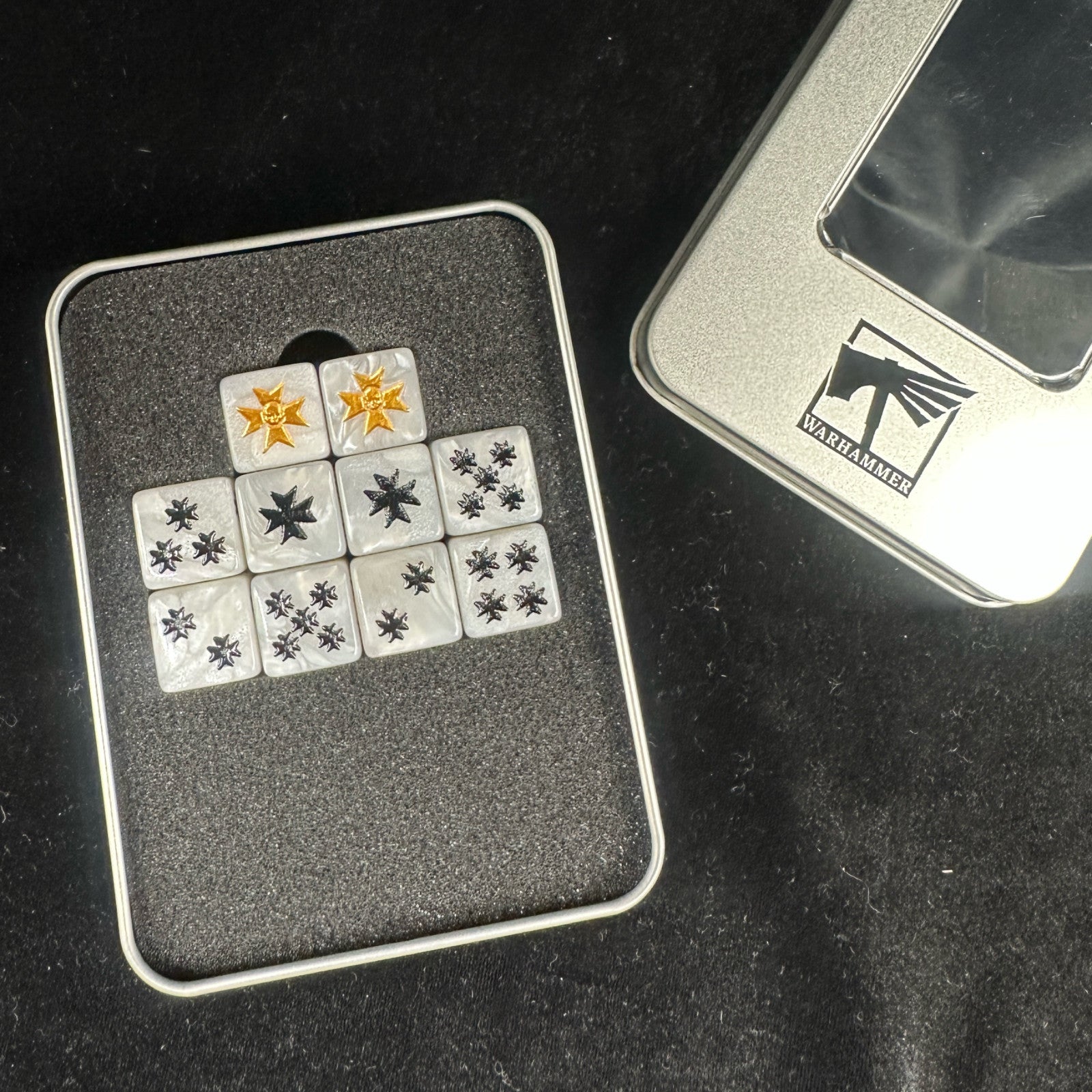 Warhammer 40K Templar White Pearlescent Acrylic D6 Dice