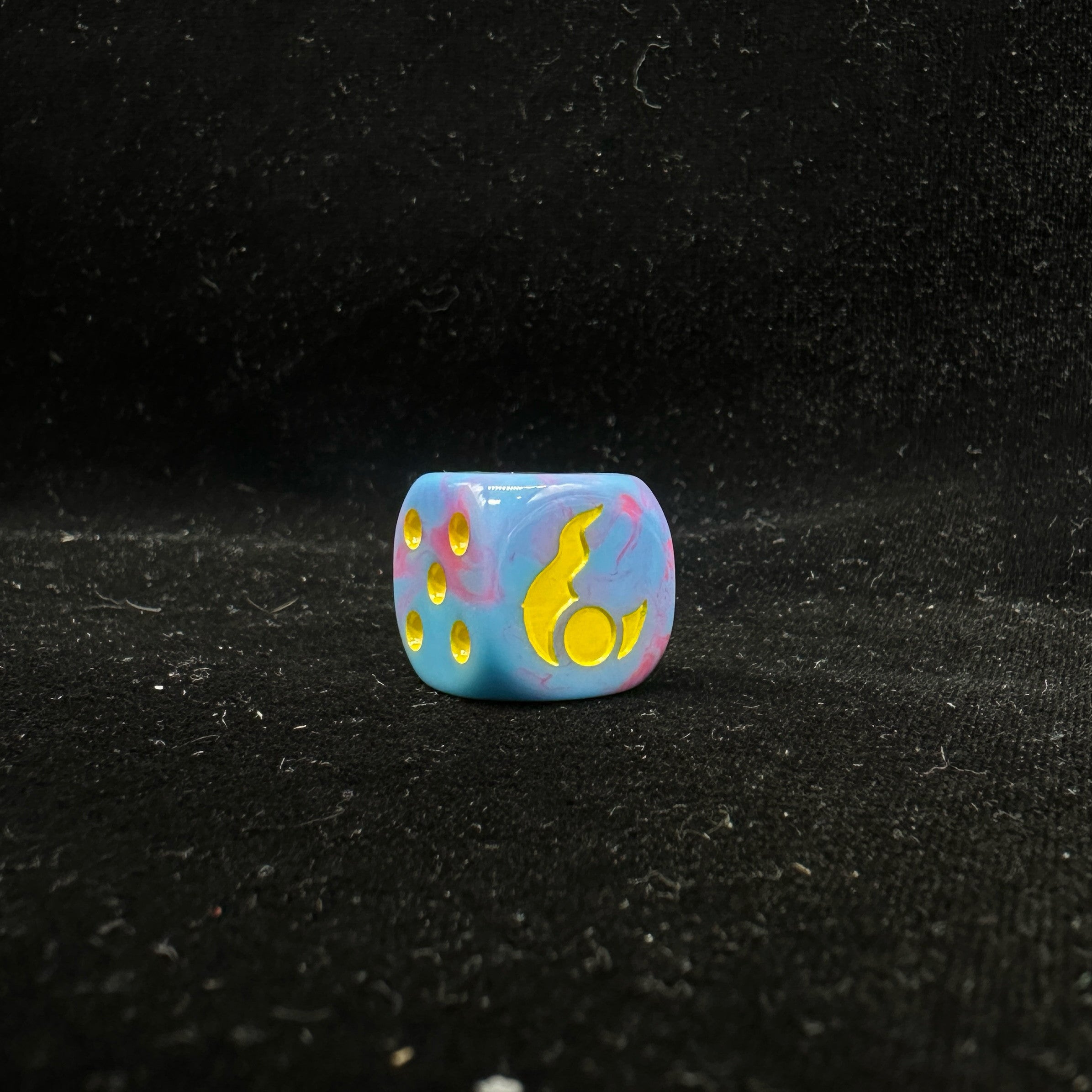 Warhammer 40K Idoneth Deepkin Blue Pink Purple Pearlescent Acrylic D6 Dice