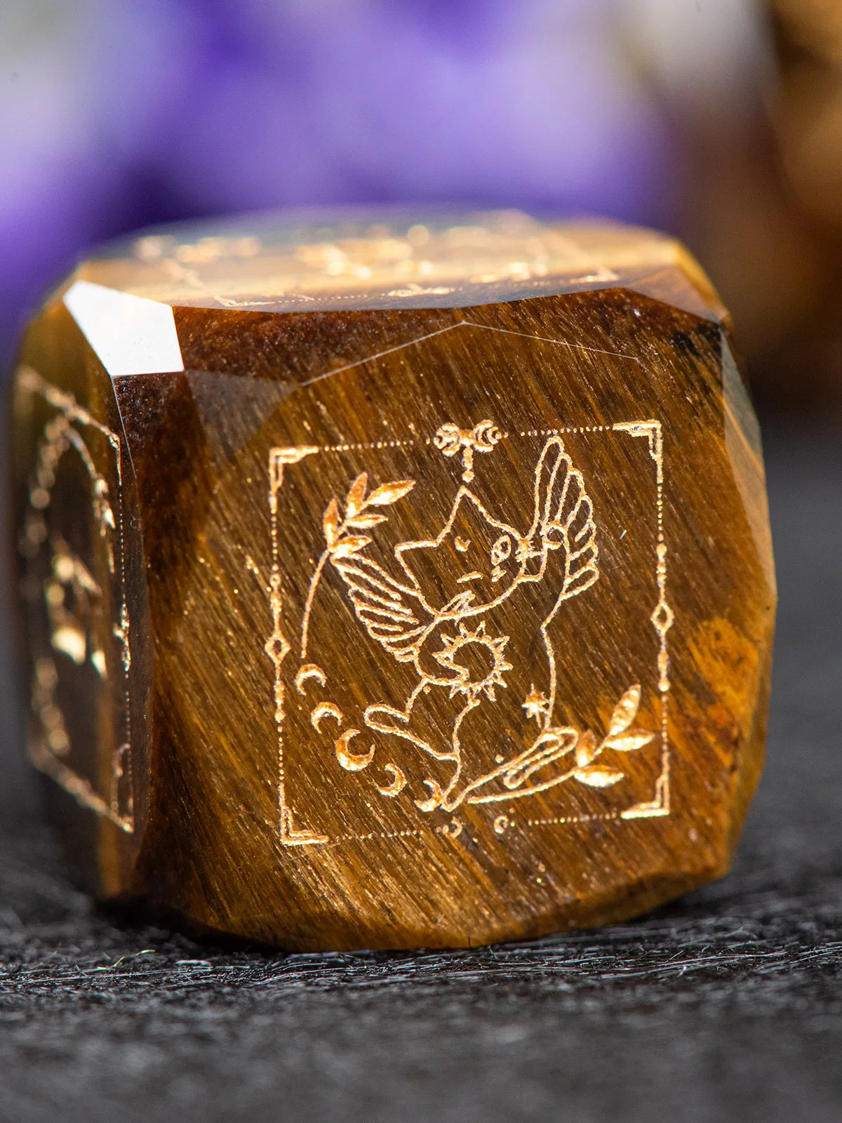 Natural stone multi-faceted yellow blue tiger cat pattern dnd dice COC running group dice board game color 20 face color