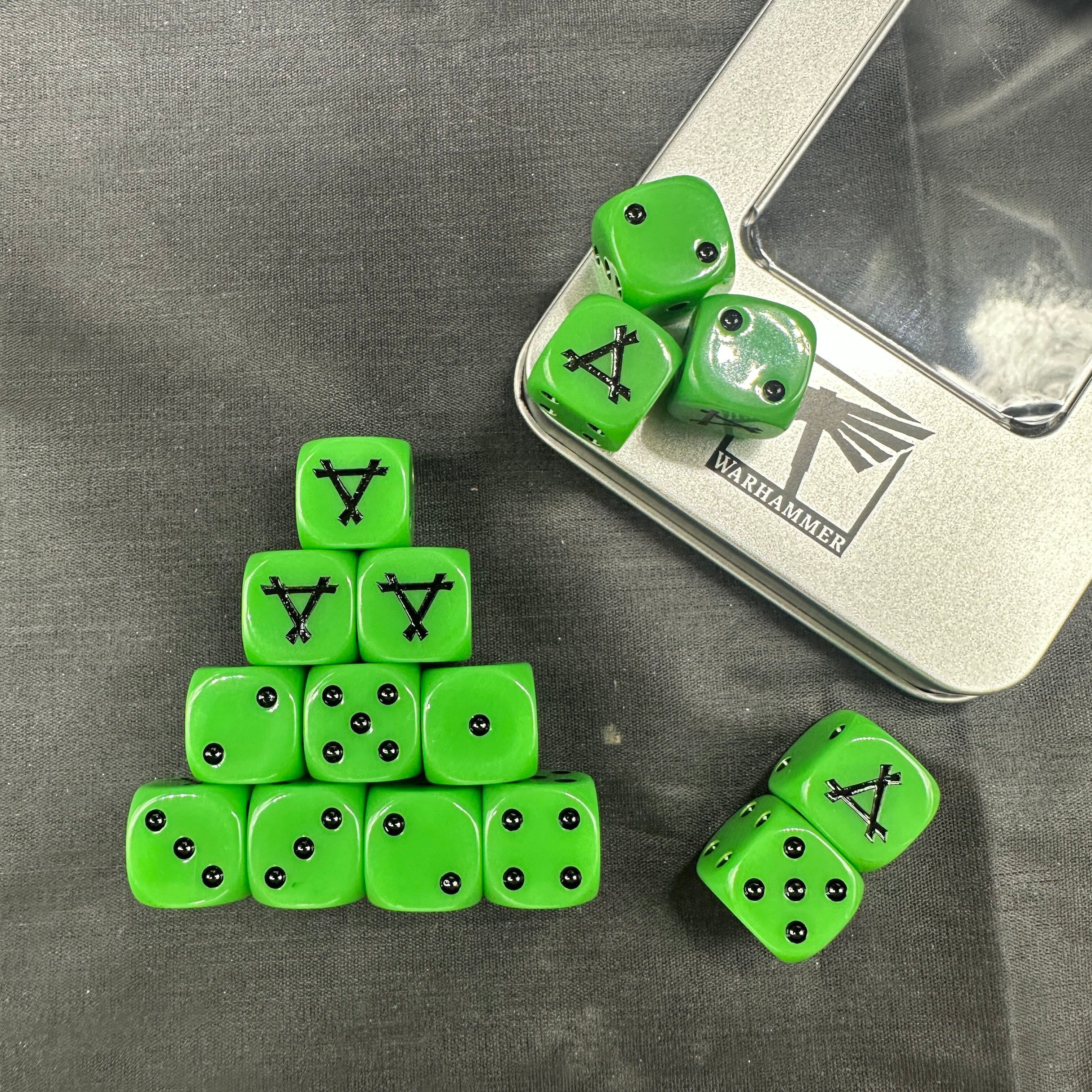 Warhammer 40K Skaven Green Acrylic D6 Dice Set