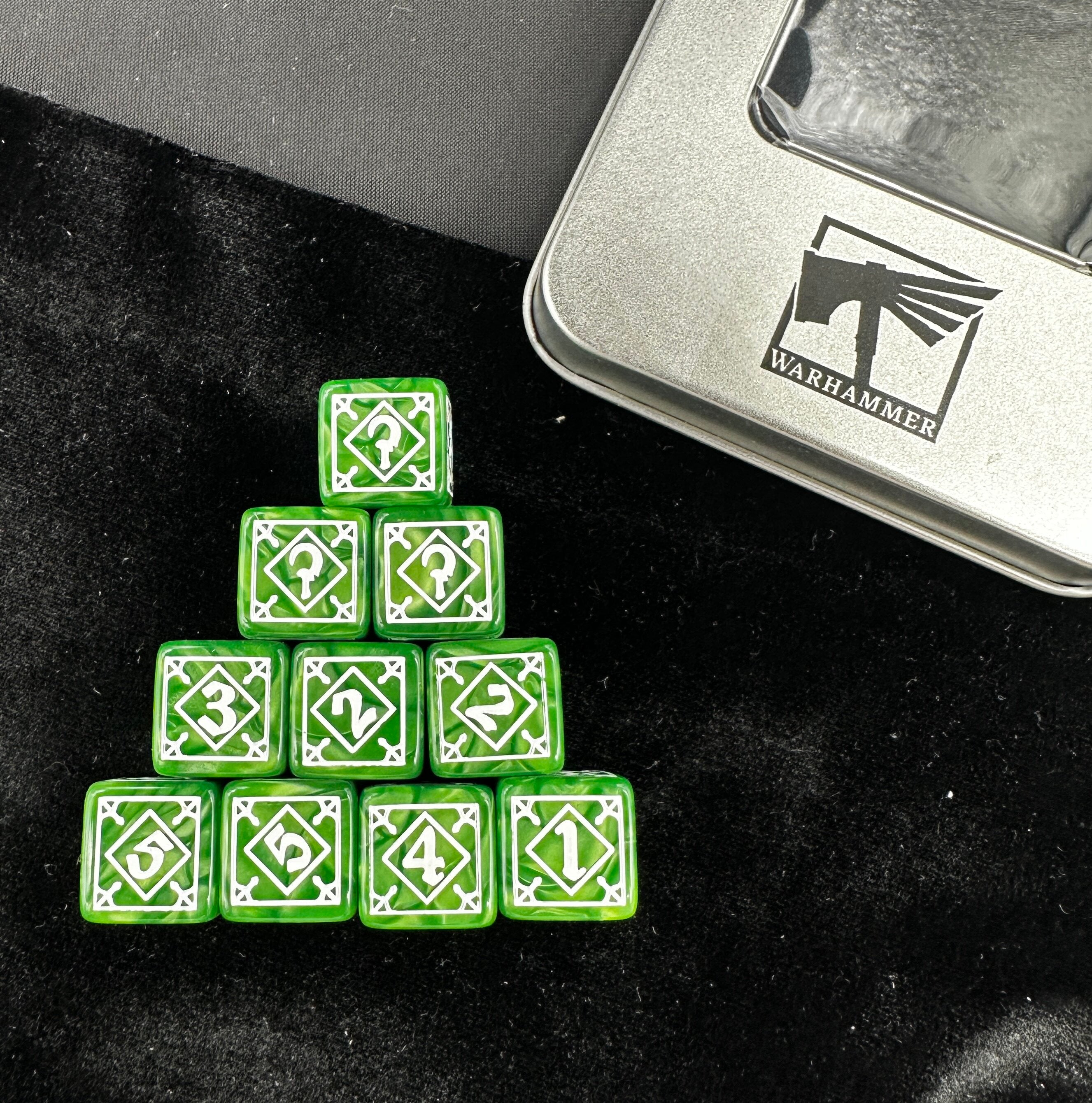 Mandela Dice | Warhammer 40k Dice – Slaughter Squad KT Dark Spirit Clan