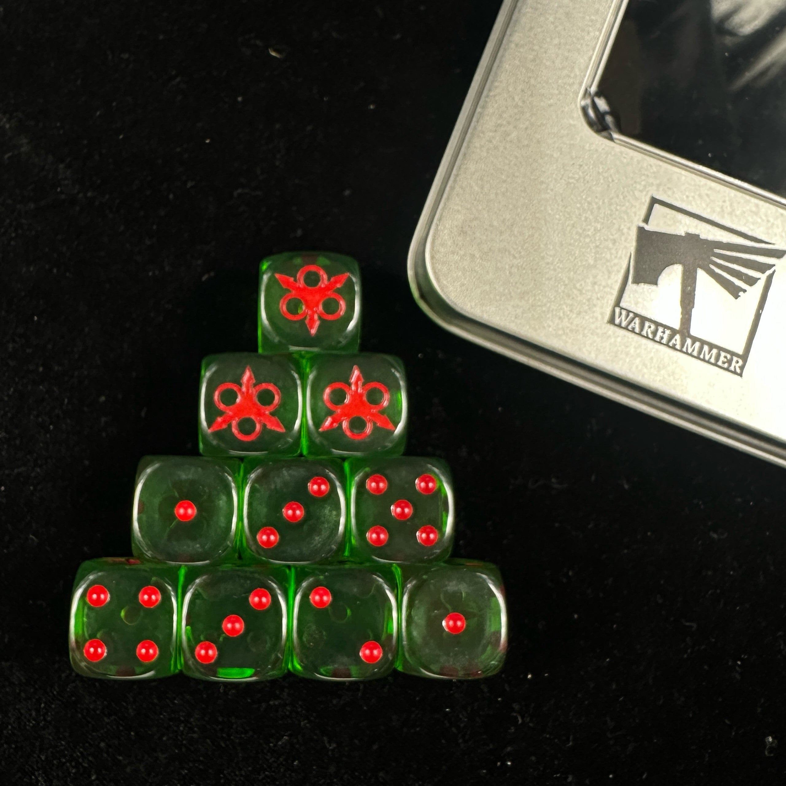 Warhammer 40K Nurgle Chaos Mark Green Acrylic D6 Dice