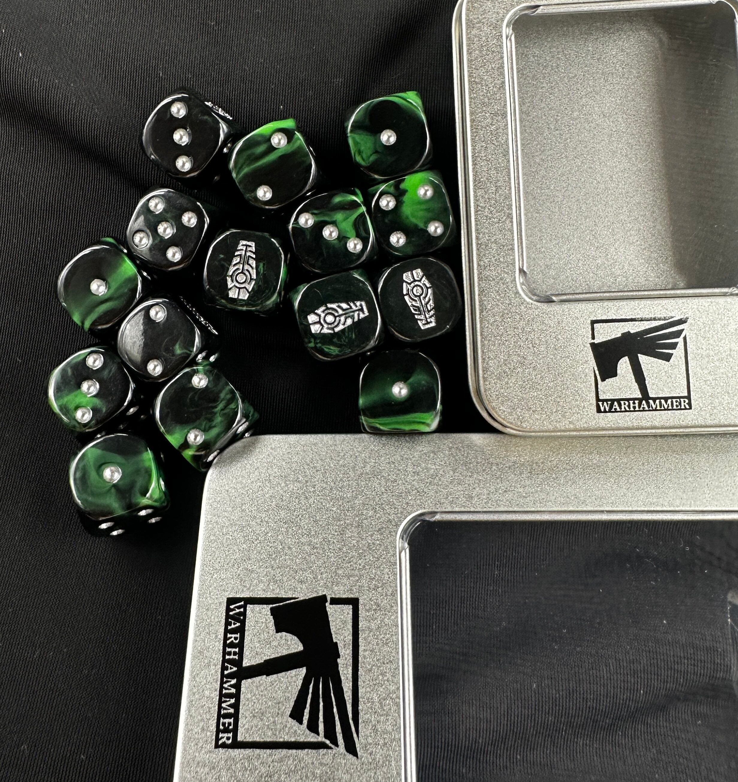 Warhammer 40K Necron D6 Dice – Black & Green Tabletop Gaming Dice Set