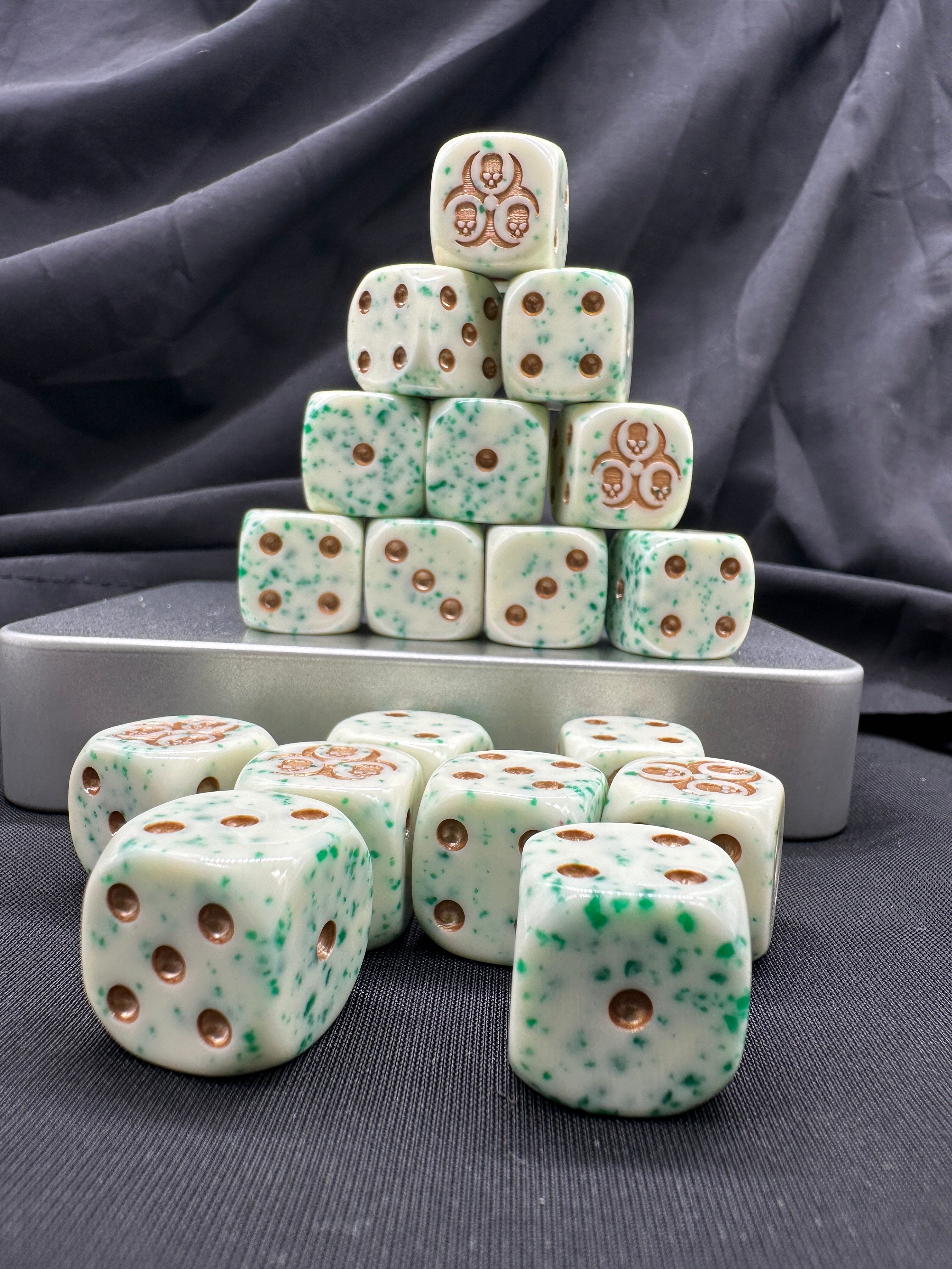 Warhammer 40K Nurgle Off-White Acrylic D6 Dice