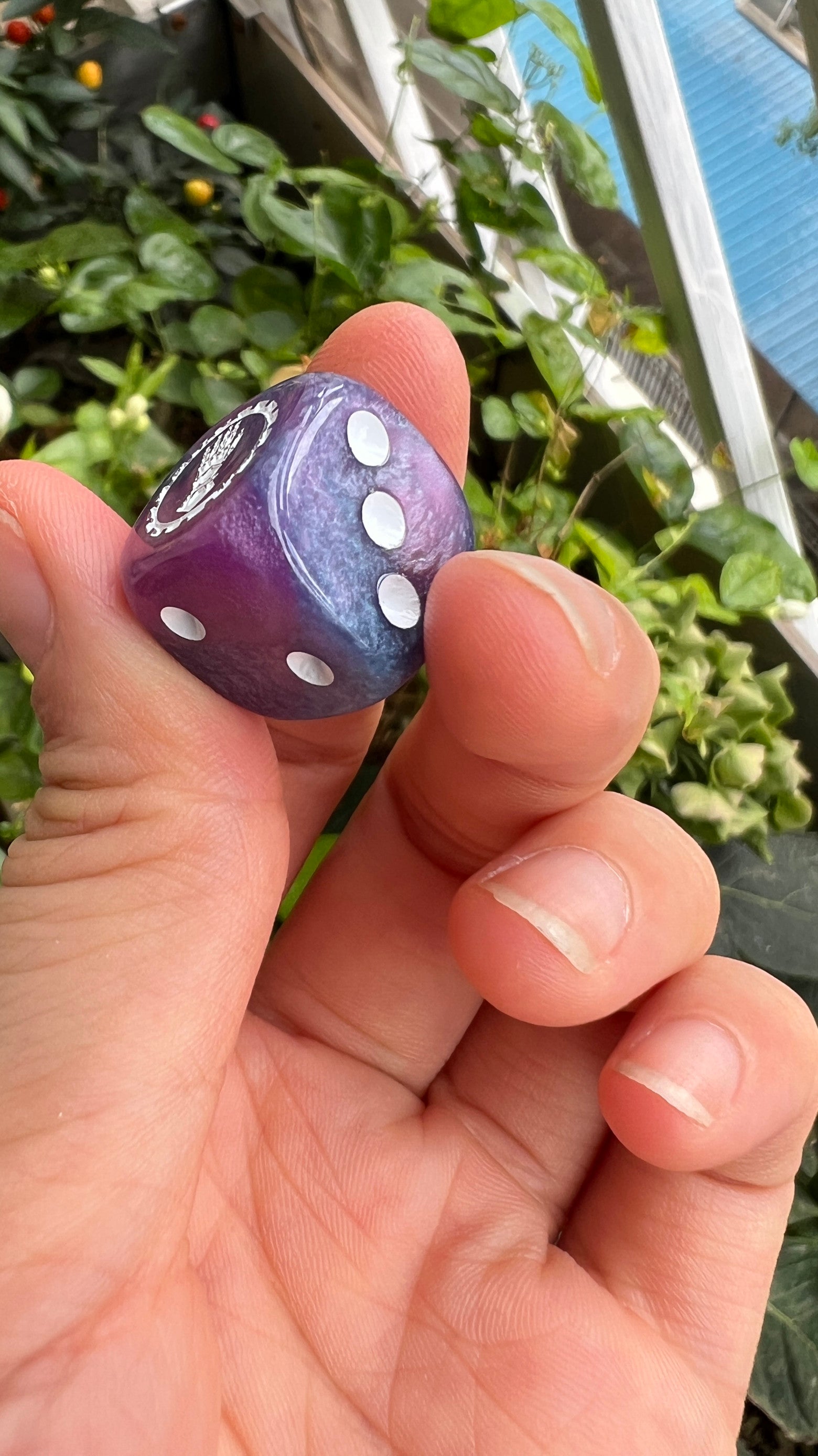 Warhammer 40k Iron Hands Purple Acrylic D6 Dice | Custom Tabletop Gaming Dice