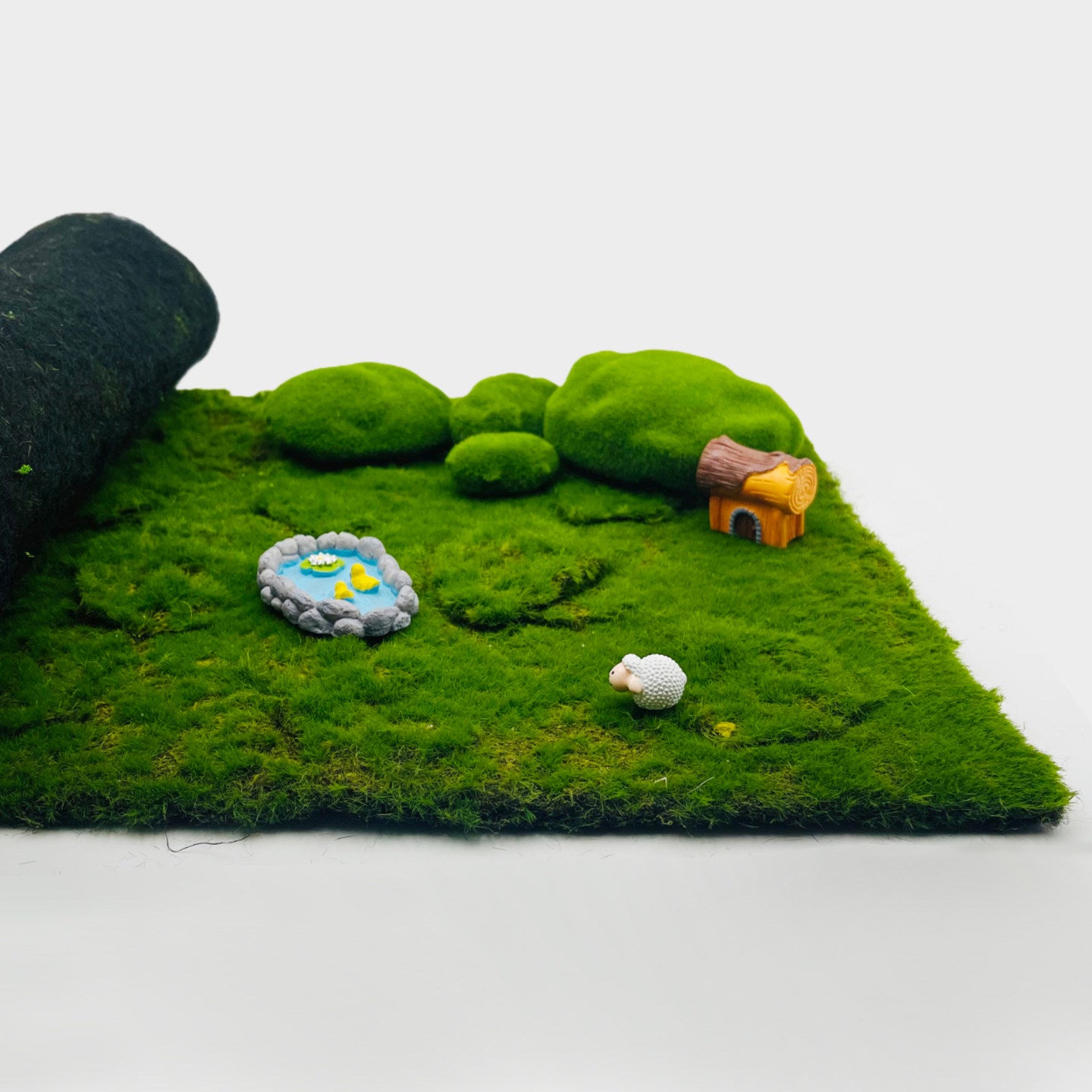 Micro Landscape Forest Lawn Mat — Realistic Green Terrain for Tabletop & Diorama