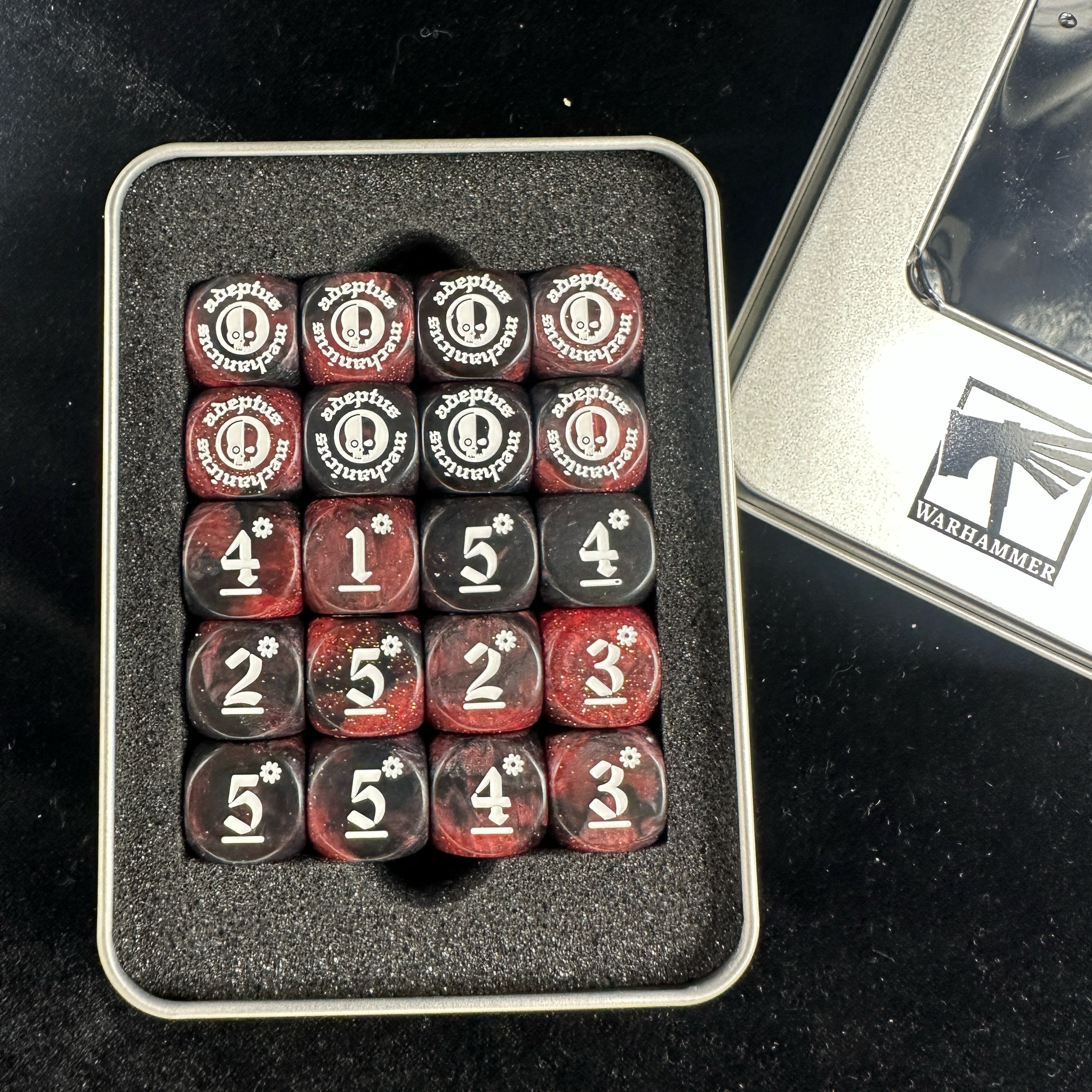 Warhammer 40K Adeptus Mechanicus D6 Dice – Black & Red Swirl Pearlescent Acrylic