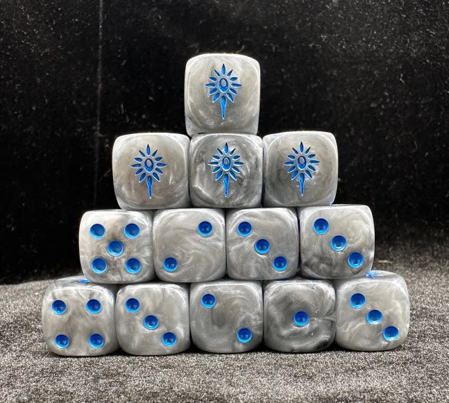 Warhammer Old World High Elf Realms Silver Blue Pearlescent Acrylic D6 Dice Set