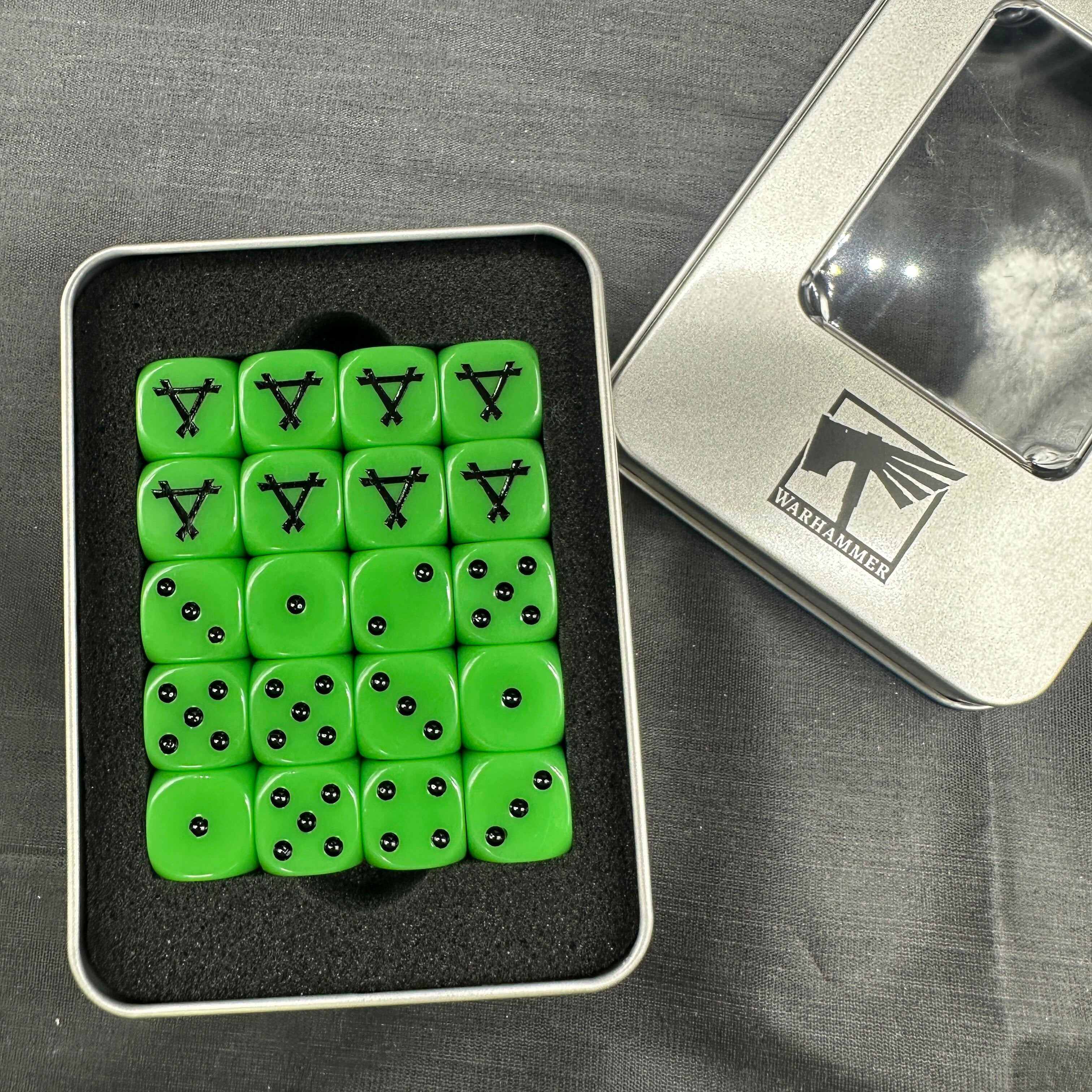 Warhammer 40K Skaven Green Acrylic D6 Dice Set