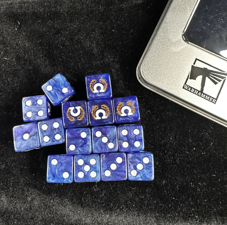 16mm Warhammer 40K Ultramarines Blue Acrylic D6 Dice with White Pips | Bear Dice