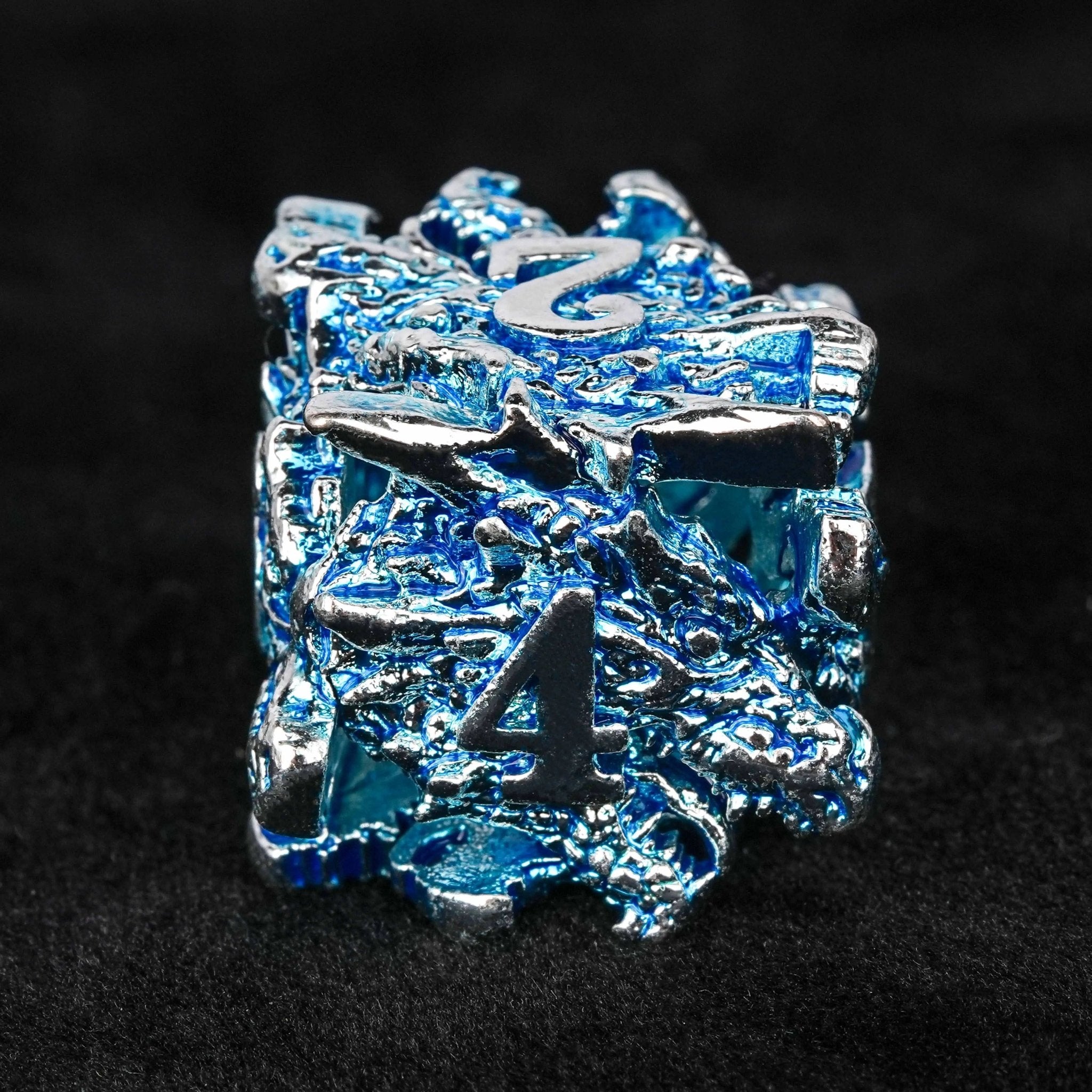 Balor Style - Silver Blue Dragon Head Metal Hollow dnd Dice Set - Bear Dice