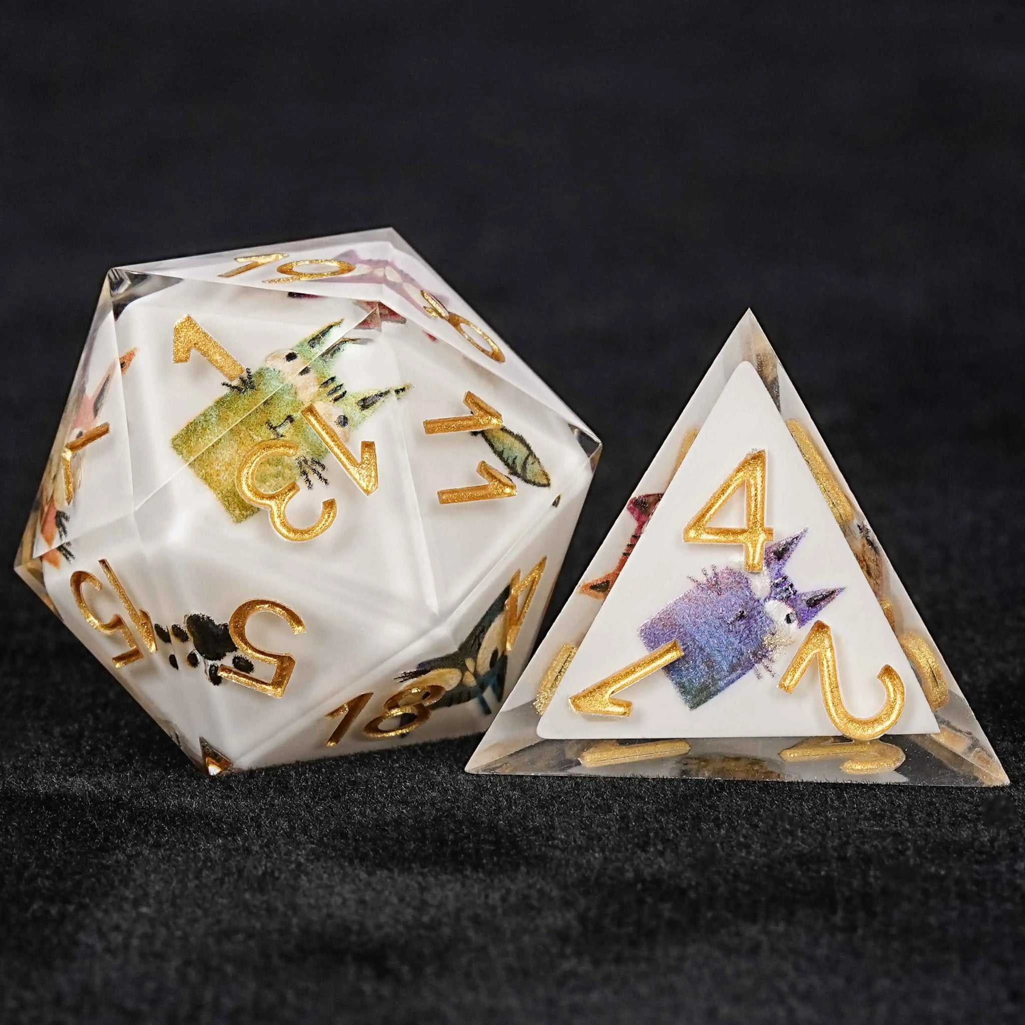 Unique dice set: cute cartoon laughing cat transparent resin dnd D20 dice and D4 dice with engraved gold numbers | Bear Dice