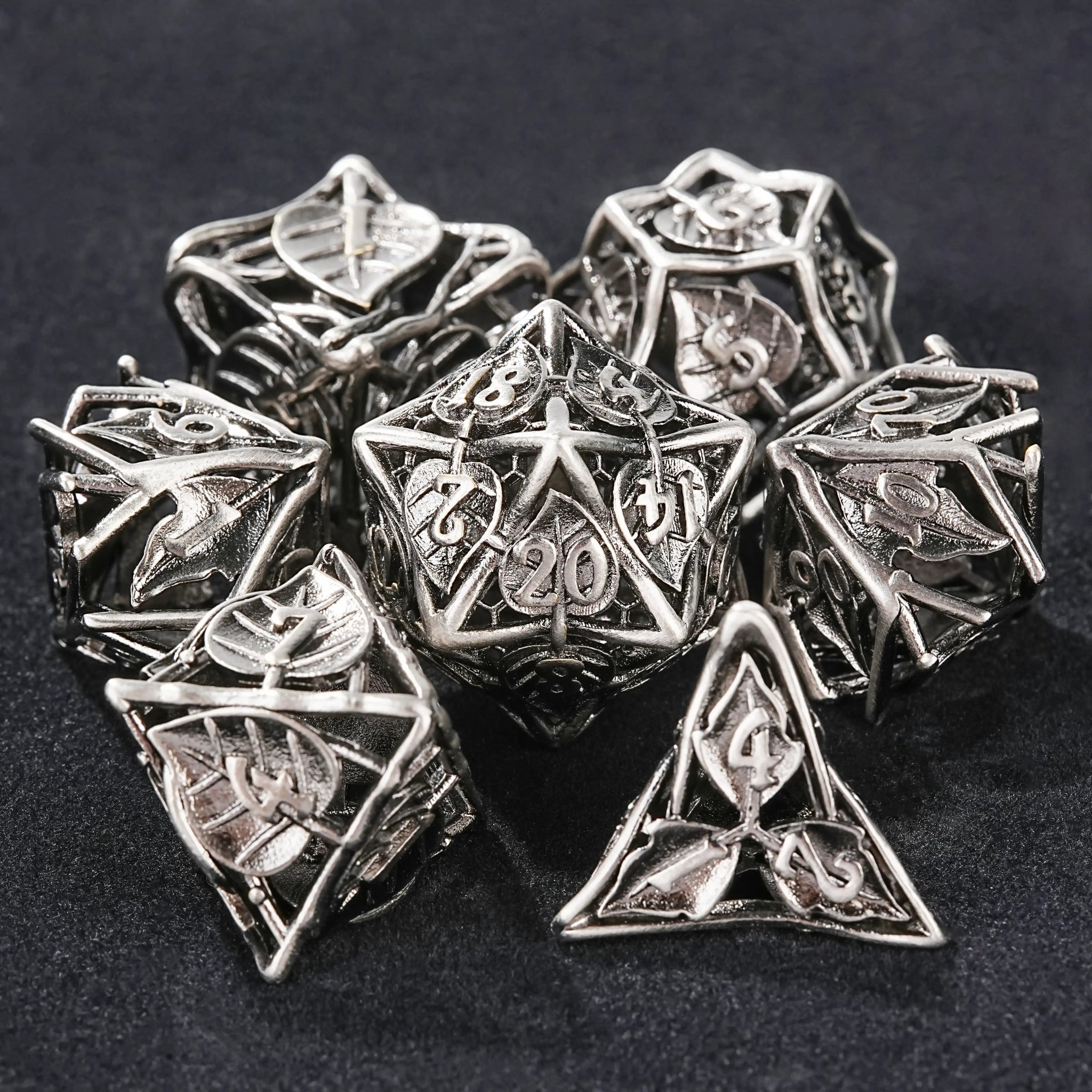 Dragon Pride dice set + green - Bear Dice