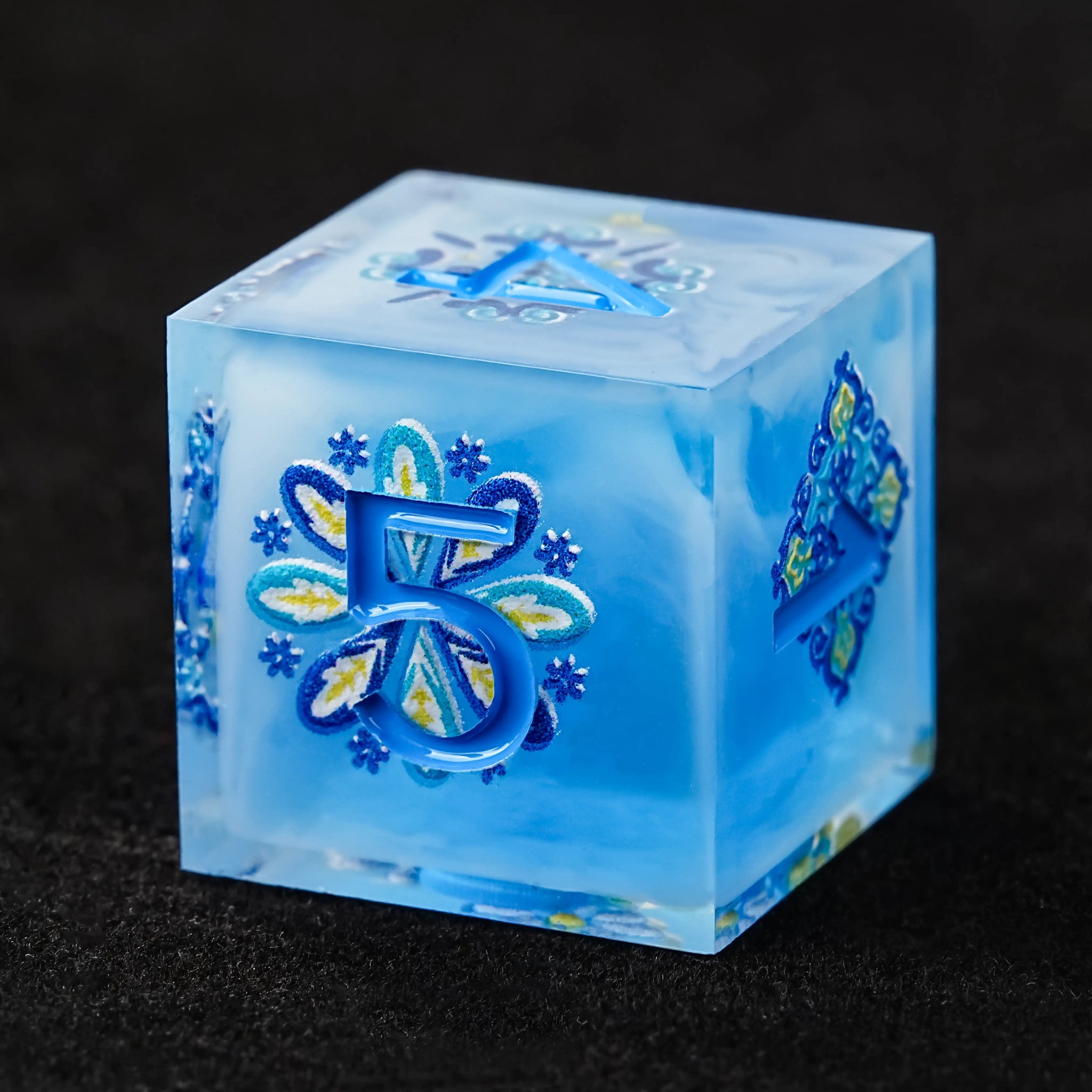 Glacier Blue Floral Bloom D&D Dice Set - Bear Dice
