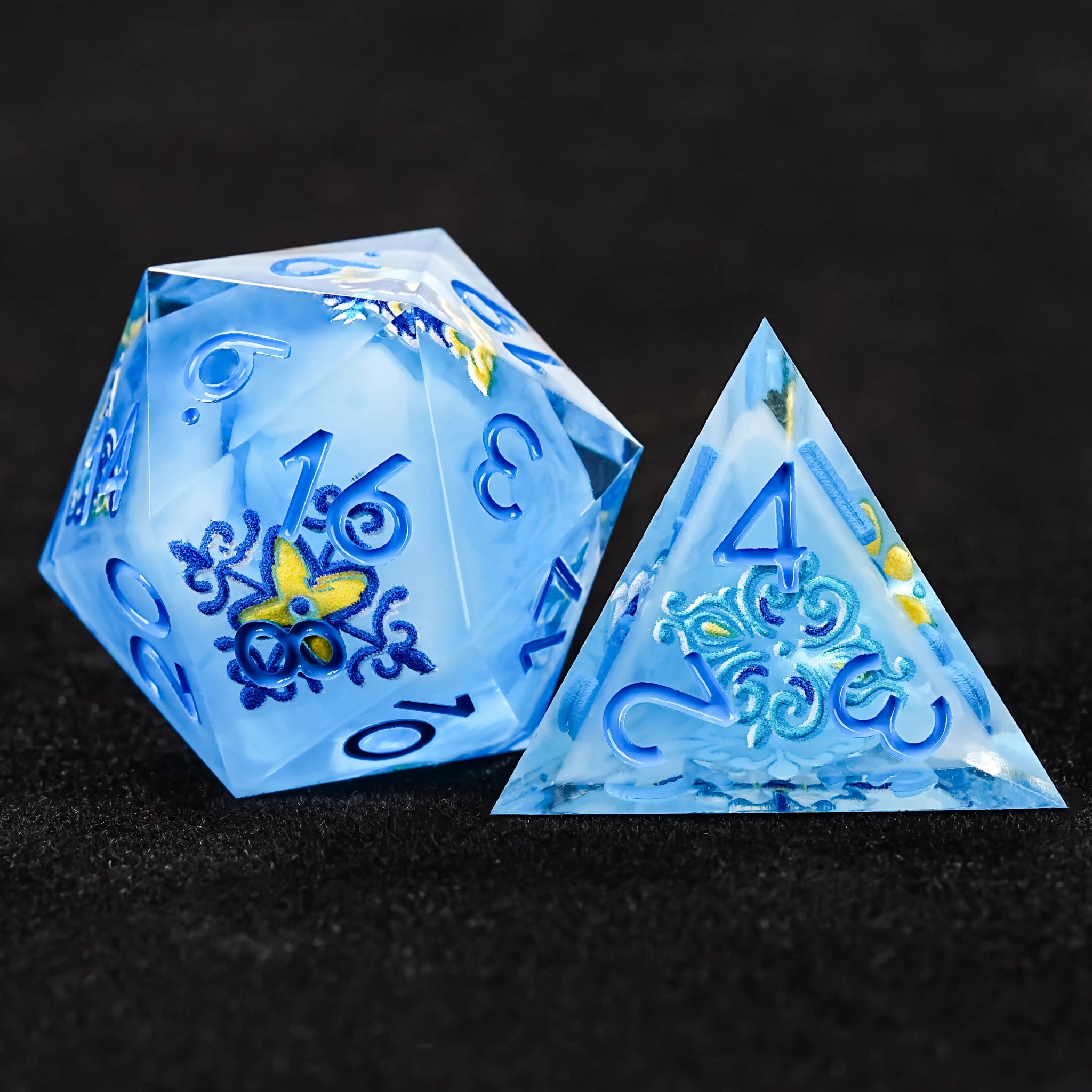 Glacier Blue Floral Bloom D&D Dice Set - Bear Dice