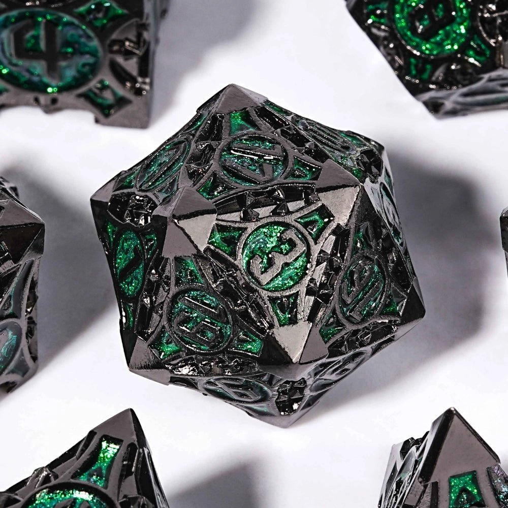 Gothic sharp edge metal DND dice set - Bear Dice