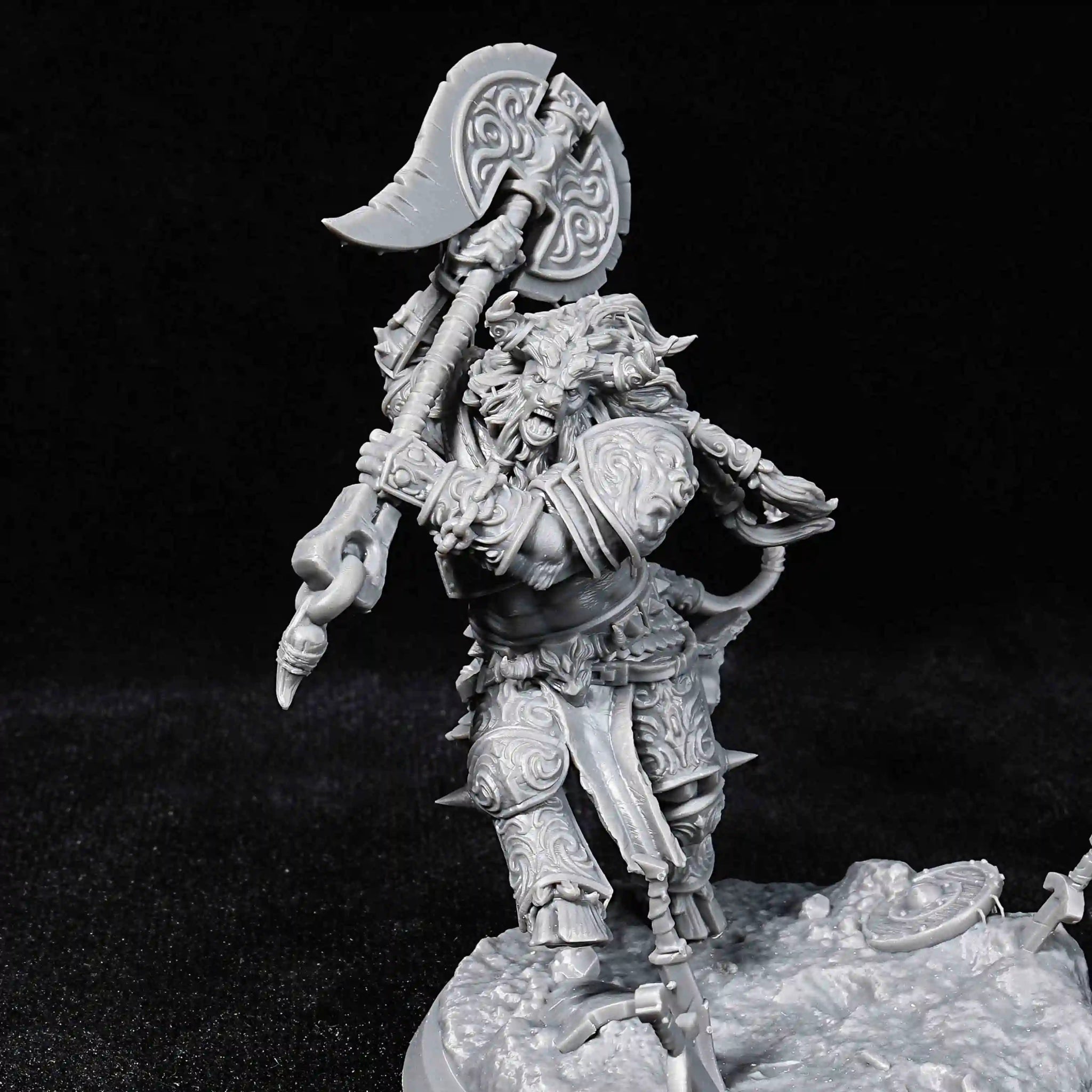 Heavy Minotaur Warrior DND Character Miniature Model - Bear Dice