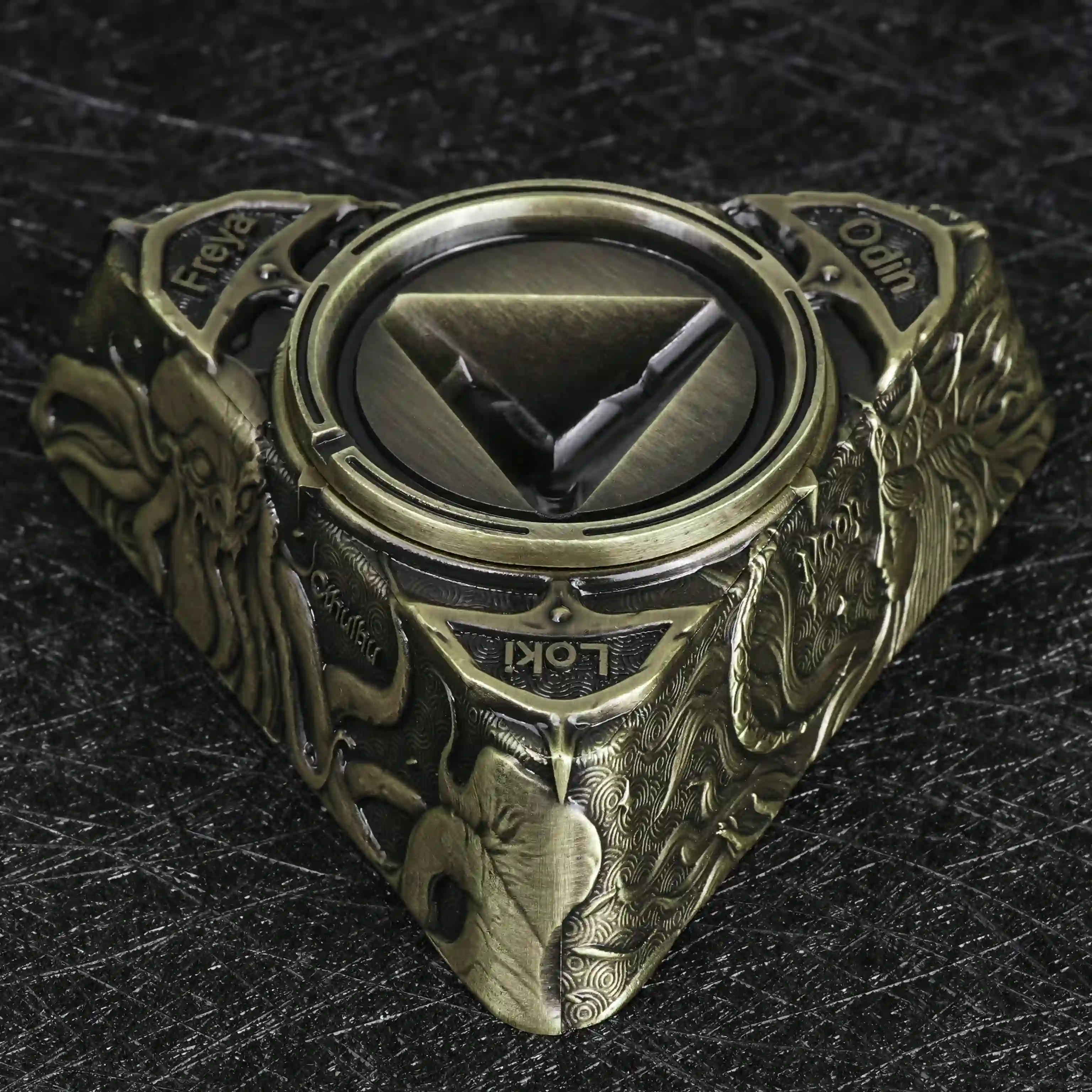 Kickstarter Dice - Unique Rotating D6 Dice - 7 - in - 1 Dice High Quality Dice - Bear Dice