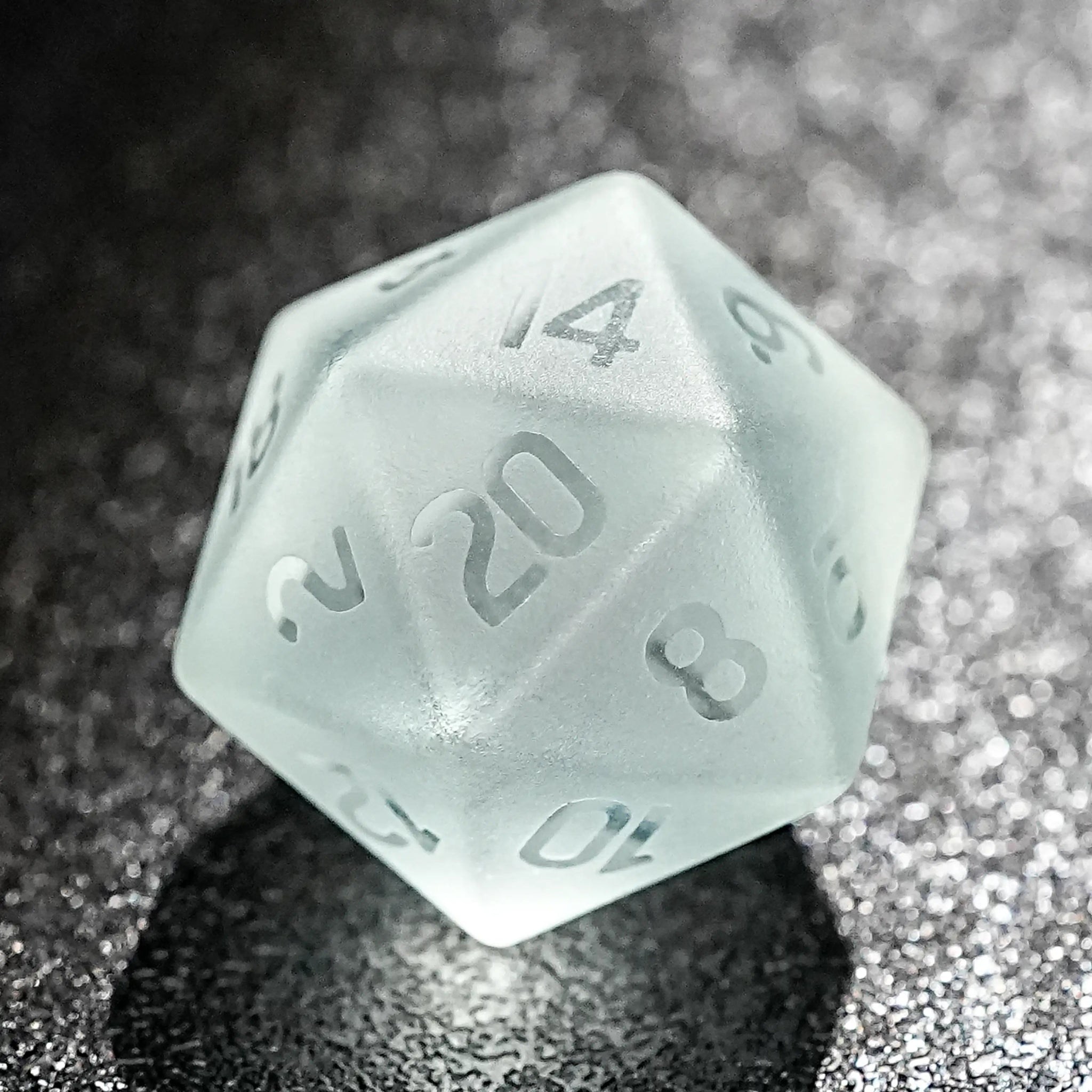 Light yellow gummy frosted and smooth gemstone dice set - Bear Dice