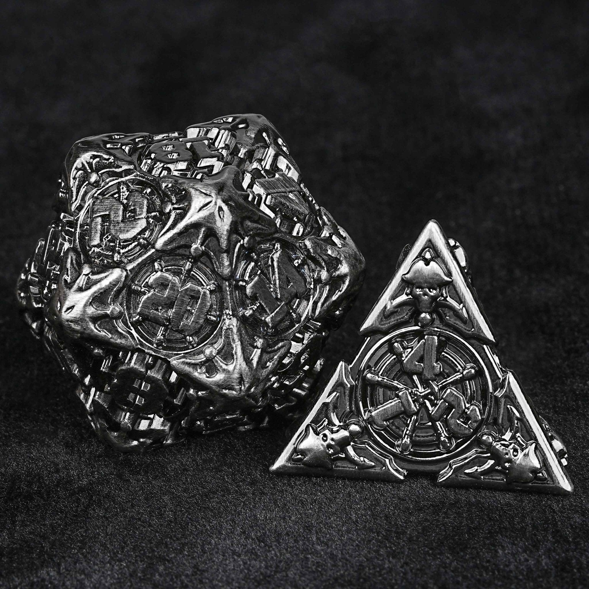 Limited Clearance - Metal Pirate DND Dice Set|3D Embossed Metal - Bear Dice
