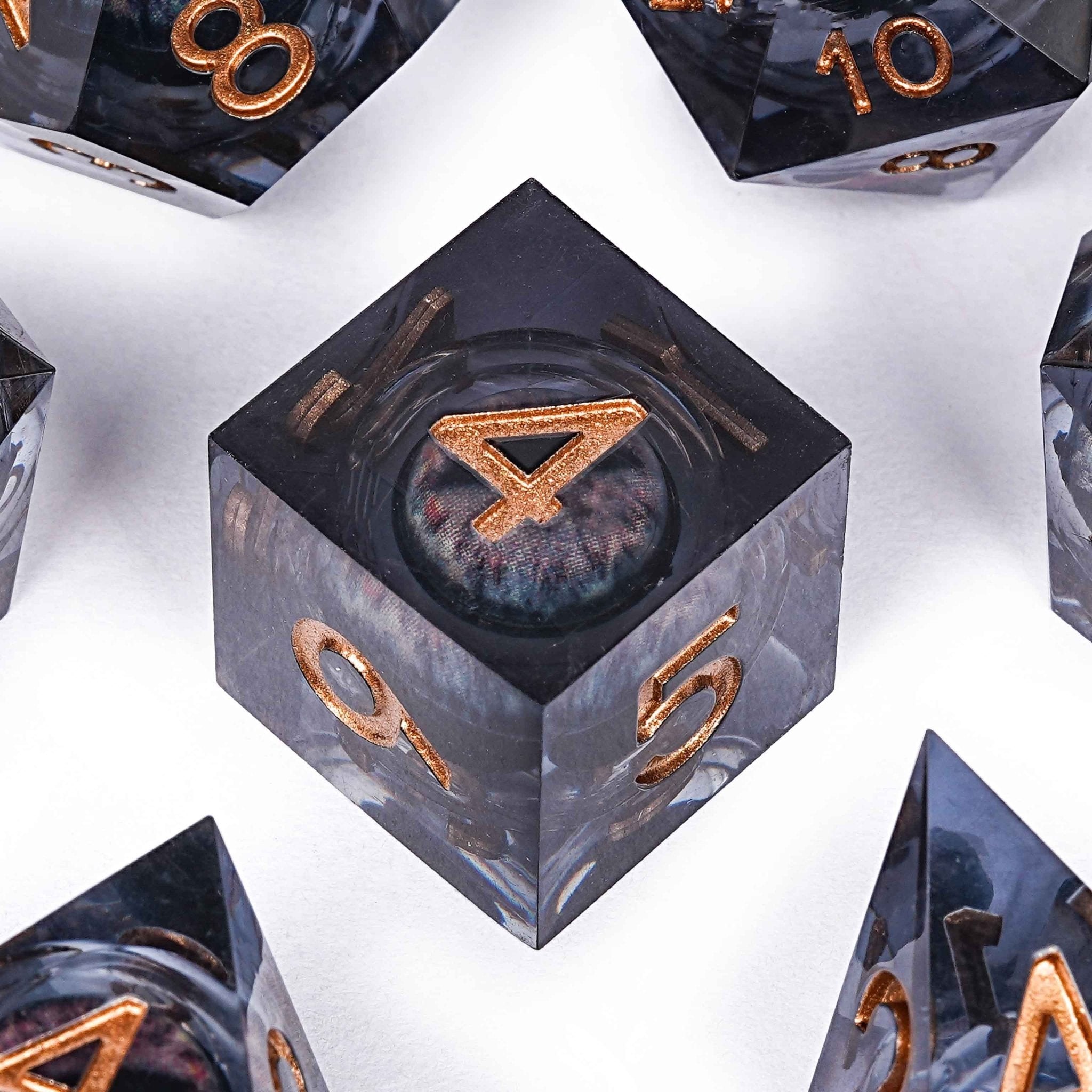 Sharp - edged black dragon's eye transparent liquid core resin DND dice set + copper font - Bear Dice