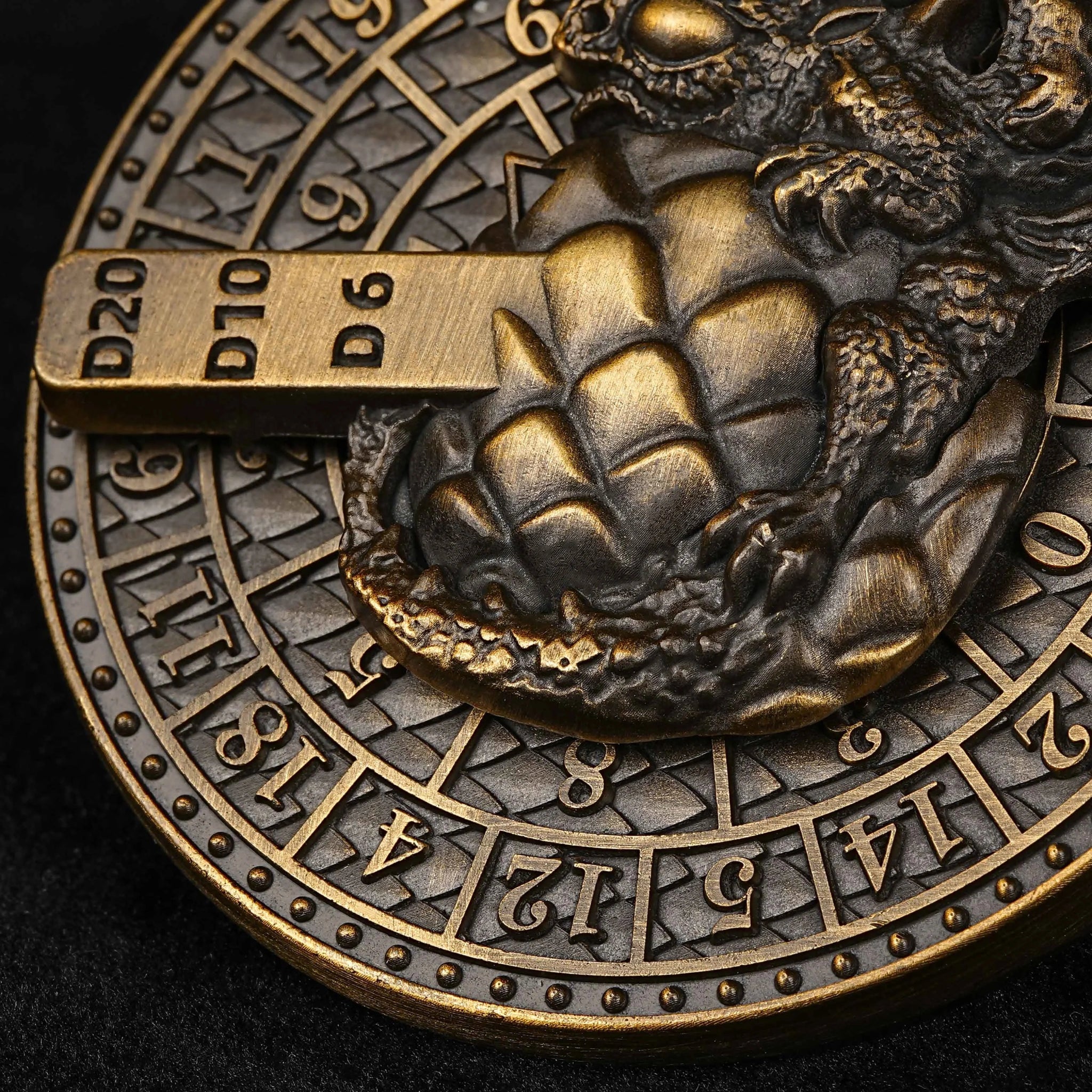 Unique Metal Dice Spinner Dragon Egg Fidget Spinner Dice - Bear Dice