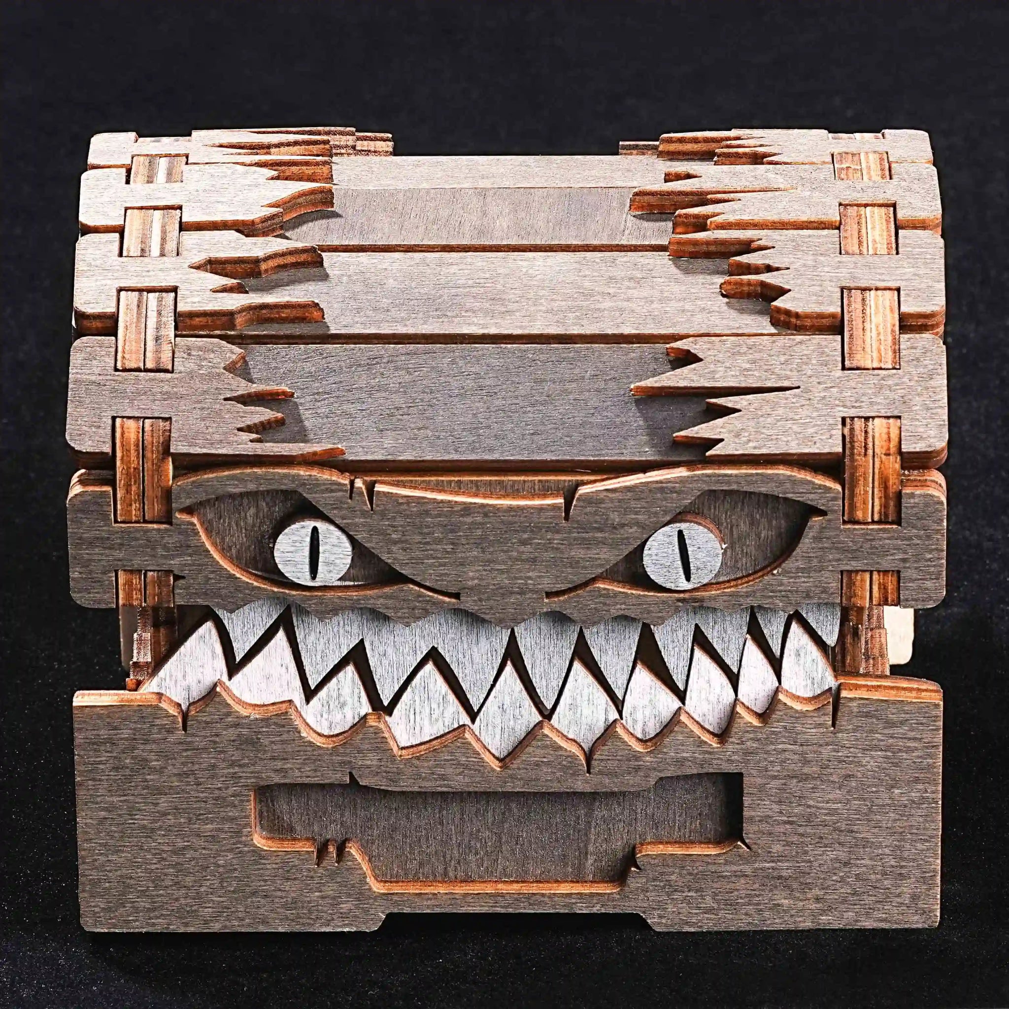 Unique Sawtooth Monster Dice Organizer - Wooden DND Dice Storage Box - DND Monster Gift - Bear Dice