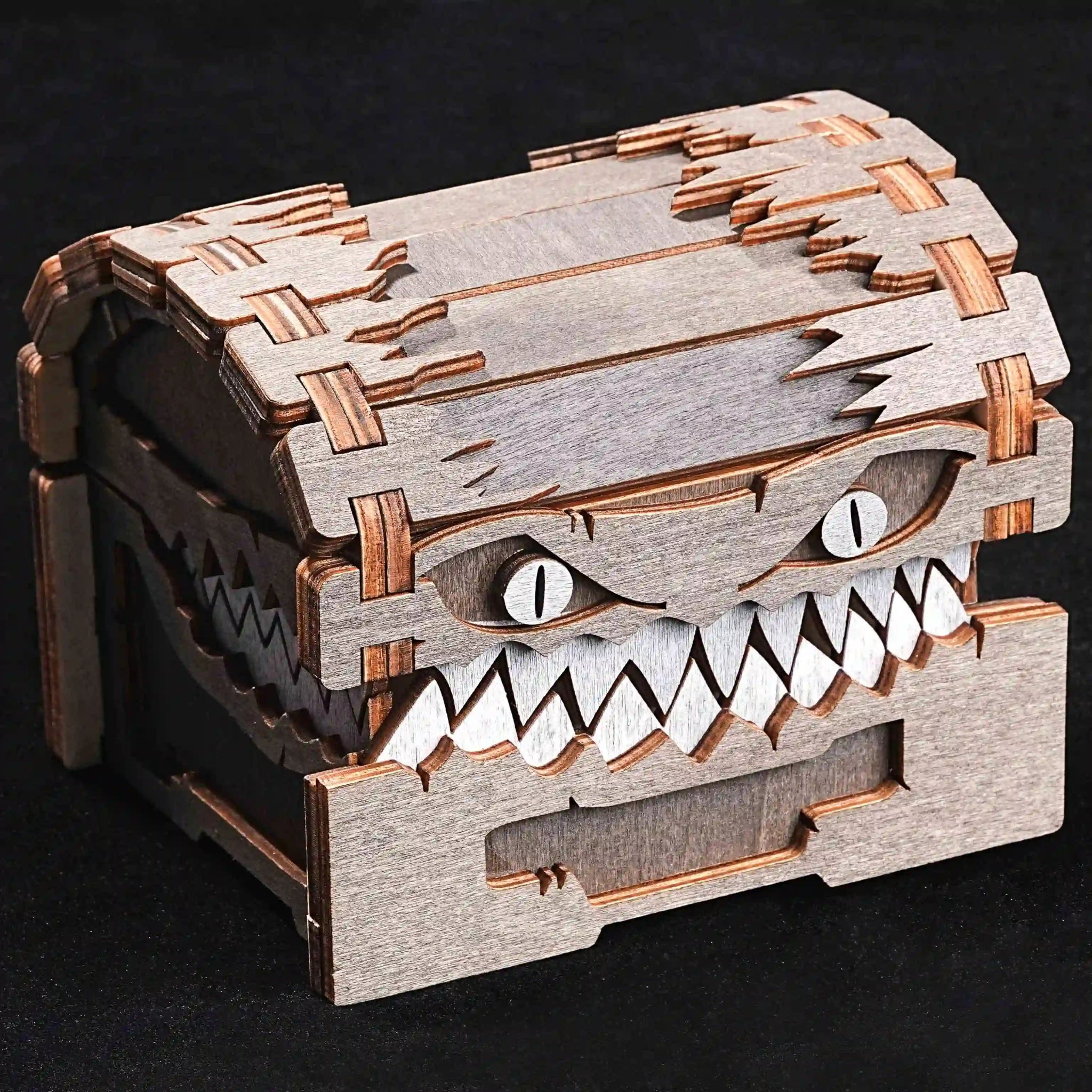Unique Sawtooth Monster Dice Organizer - Wooden DND Dice Storage Box - DND Monster Gift - Bear Dice