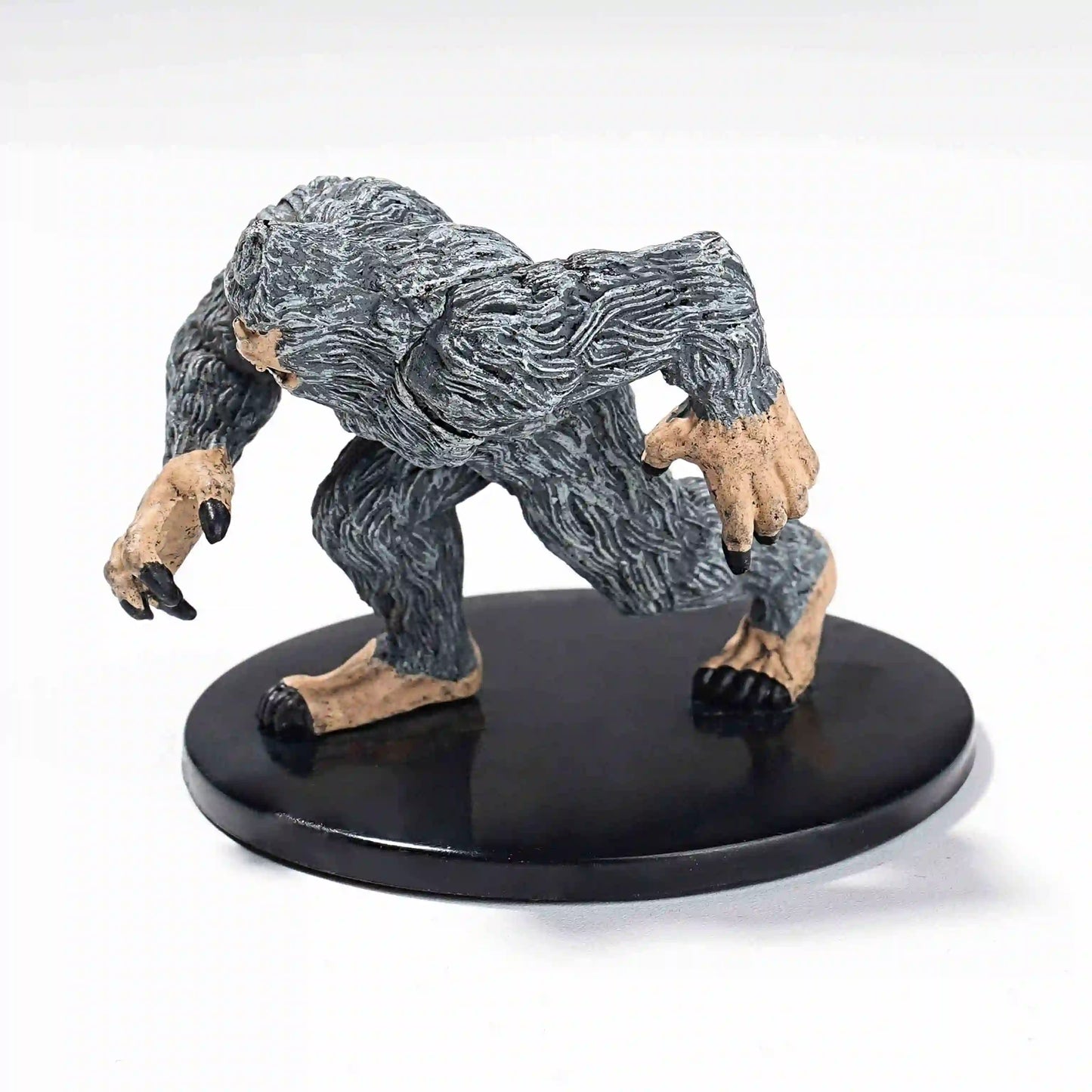 RPG Miniatures - Pathfinder Yeti with Base | Bear Dice