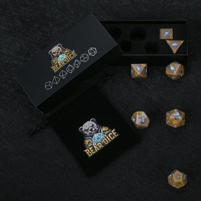 Kickstarter Dice — Maine Coon Cat Polyhedral DND Resin Dice Set