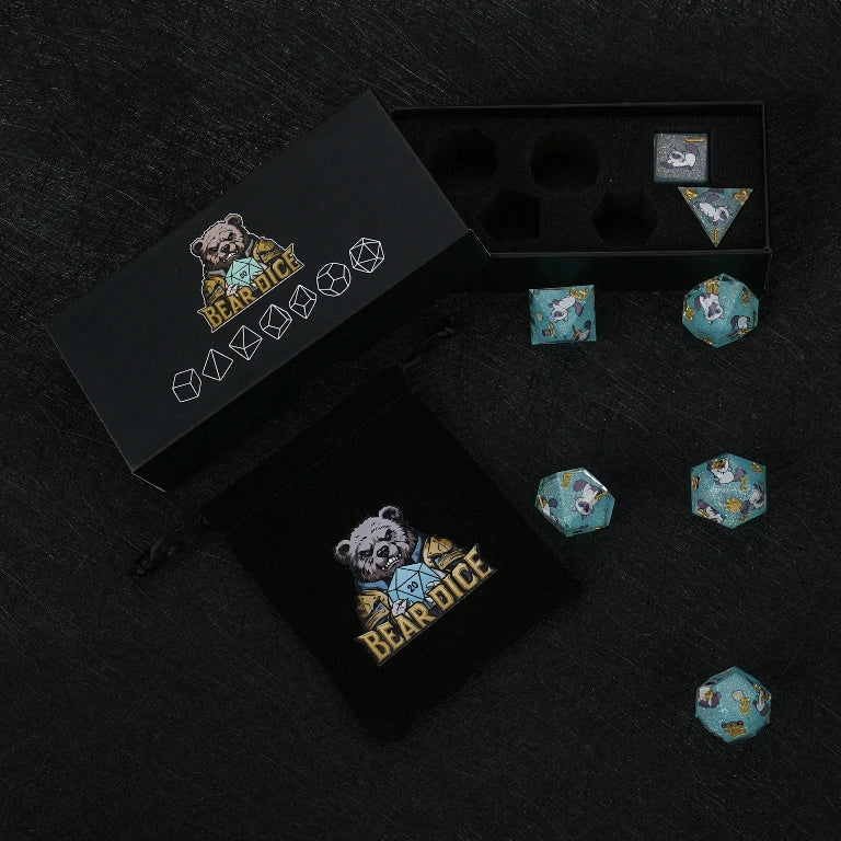 Kickstarter Dice — Ragdoll Cat Polyhedral DND Resin Dice Set